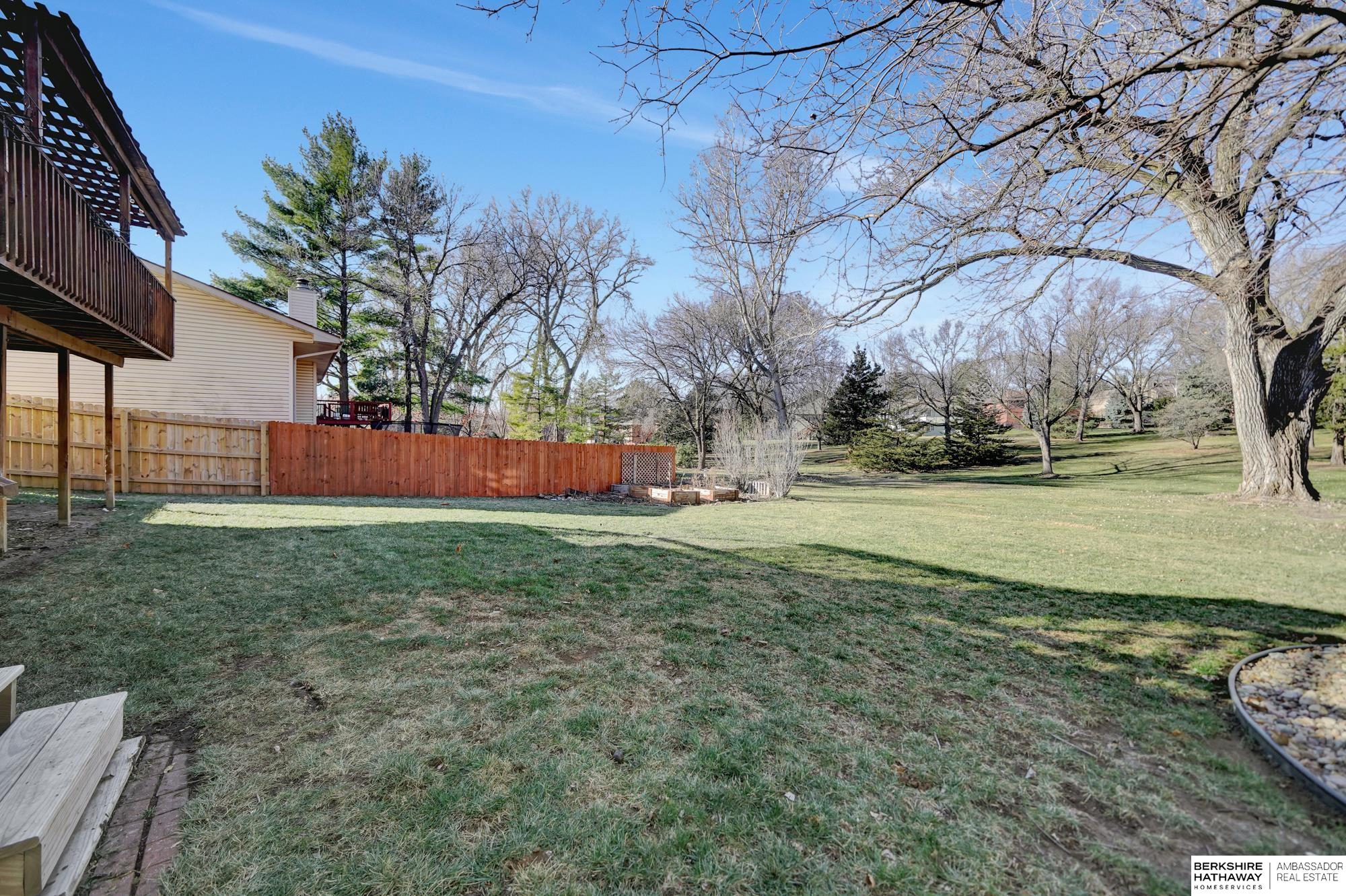 Lincoln, Nebraska 68506, United States, 4 Bedrooms Bedrooms, ,4 BathroomsBathrooms,Residential,Pending,8783