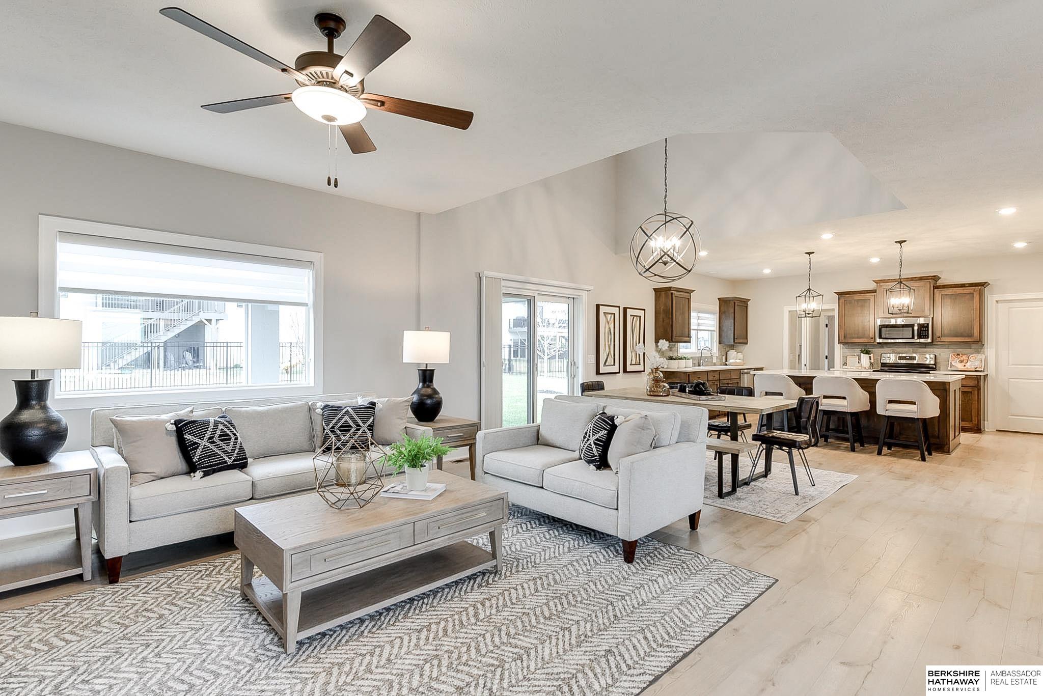 Omaha, Nebraska 68022, United States, 5 Bedrooms Bedrooms, ,3 BathroomsBathrooms,Residential,Pending,2391