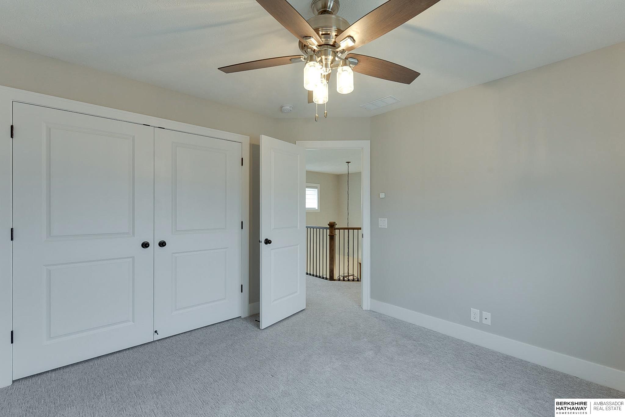 Omaha, Nebraska 68022, United States, 5 Bedrooms Bedrooms, ,3 BathroomsBathrooms,Residential,Pending,2391