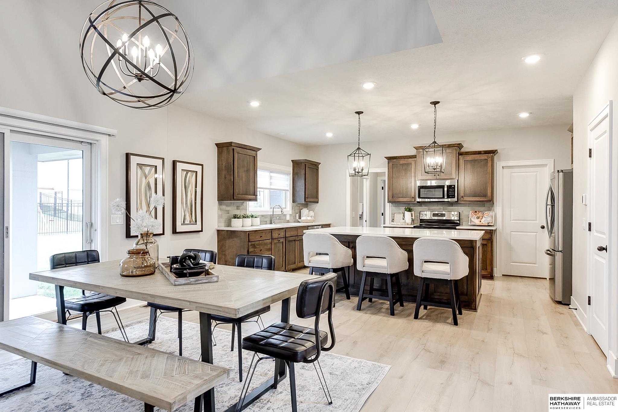 Omaha, Nebraska 68022, United States, 5 Bedrooms Bedrooms, ,3 BathroomsBathrooms,Residential,Pending,2391