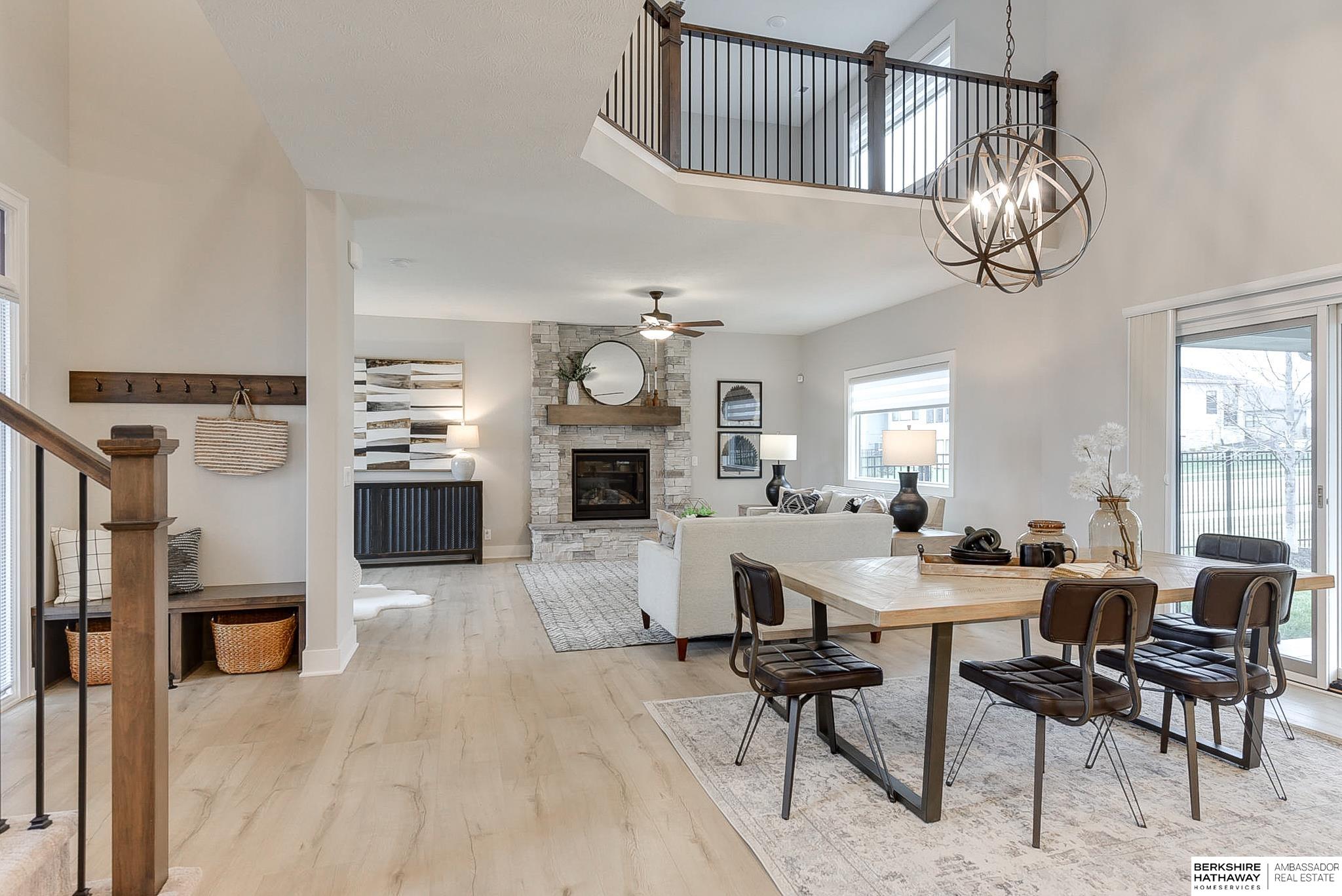 Omaha, Nebraska 68022, United States, 5 Bedrooms Bedrooms, ,3 BathroomsBathrooms,Residential,Pending,2391