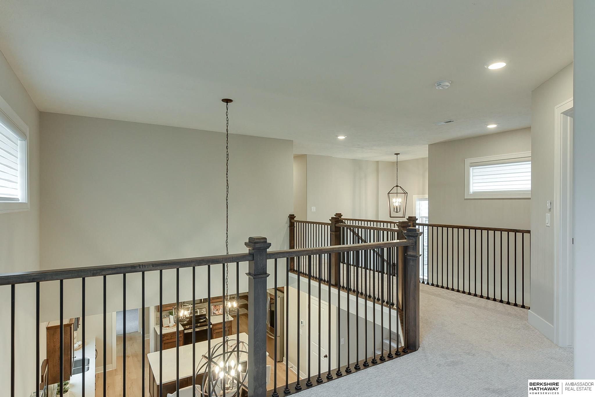 Omaha, Nebraska 68022, United States, 5 Bedrooms Bedrooms, ,3 BathroomsBathrooms,Residential,Pending,2391