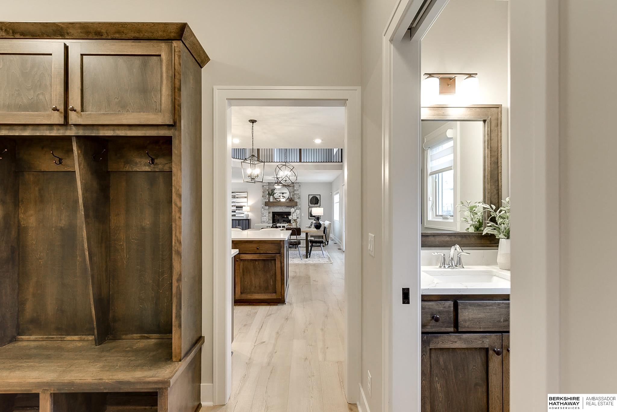 Omaha, Nebraska 68022, United States, 5 Bedrooms Bedrooms, ,3 BathroomsBathrooms,Residential,Pending,2391