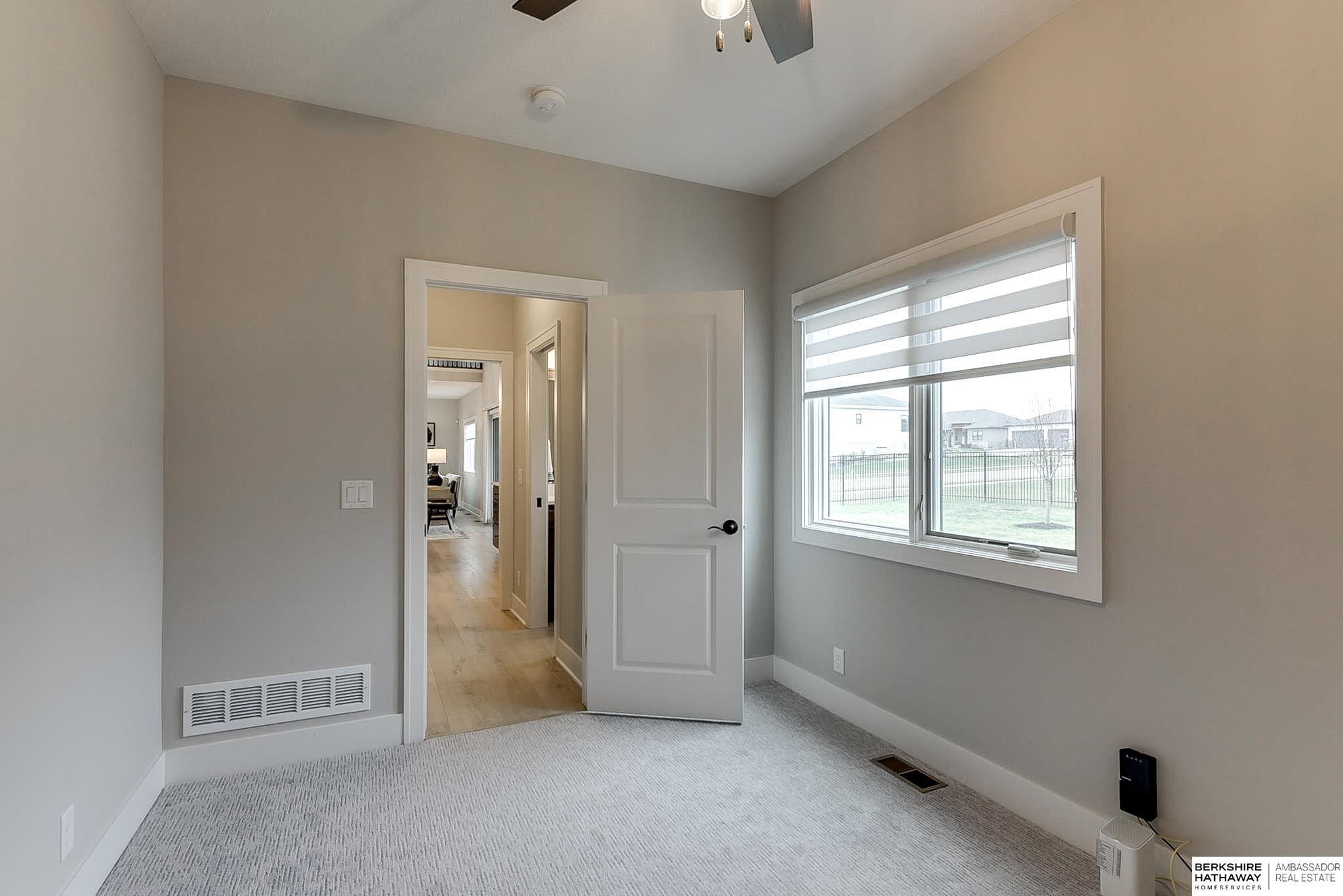 Omaha, Nebraska 68022, United States, 5 Bedrooms Bedrooms, ,3 BathroomsBathrooms,Residential,Pending,2391