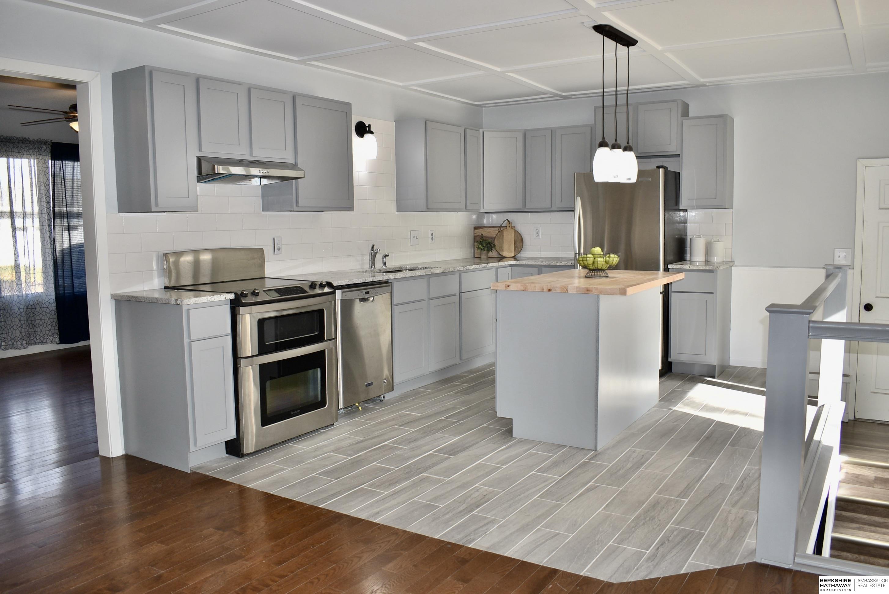 Fremont, Nebraska 68025, United States, 3 Bedrooms Bedrooms, ,2 BathroomsBathrooms,Residential,Pending,36176