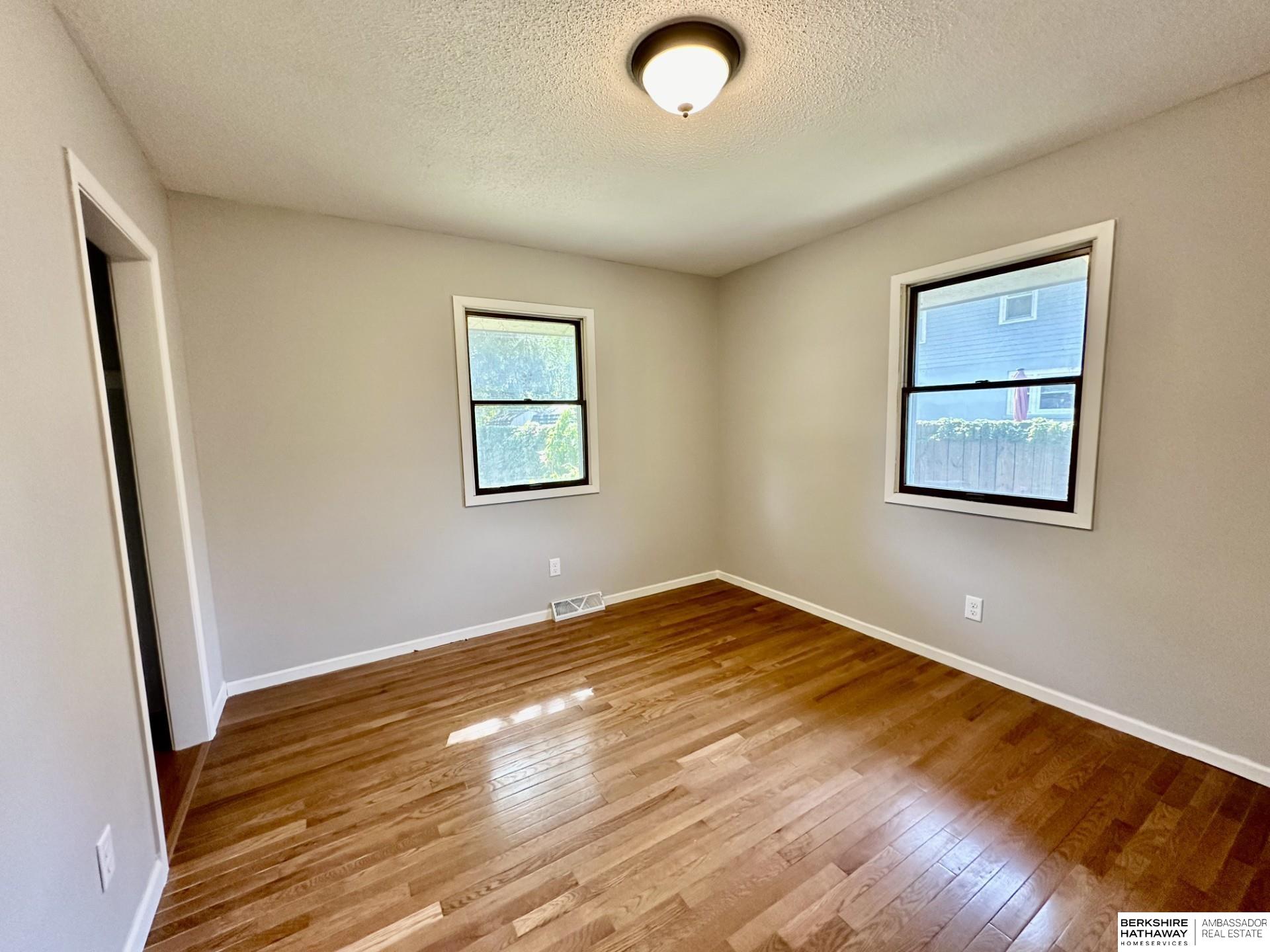 Fremont, Nebraska 68025, United States, 3 Bedrooms Bedrooms, ,2 BathroomsBathrooms,Residential,Pending,36176