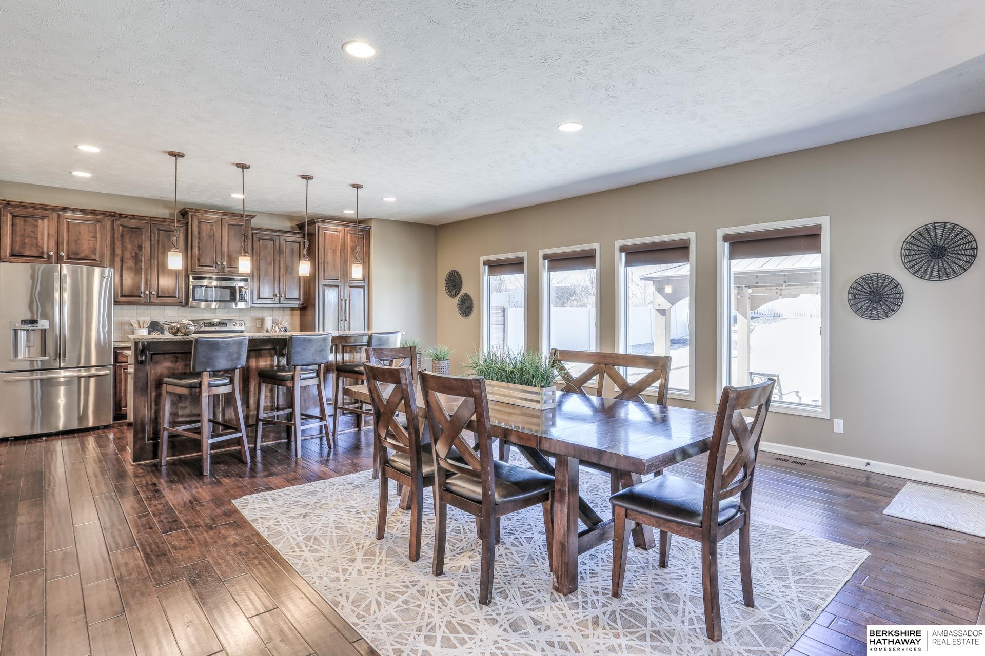 Gretna, Nebraska 68028, United States, 5 Bedrooms Bedrooms, ,3 BathroomsBathrooms,Residential,Pending,85559