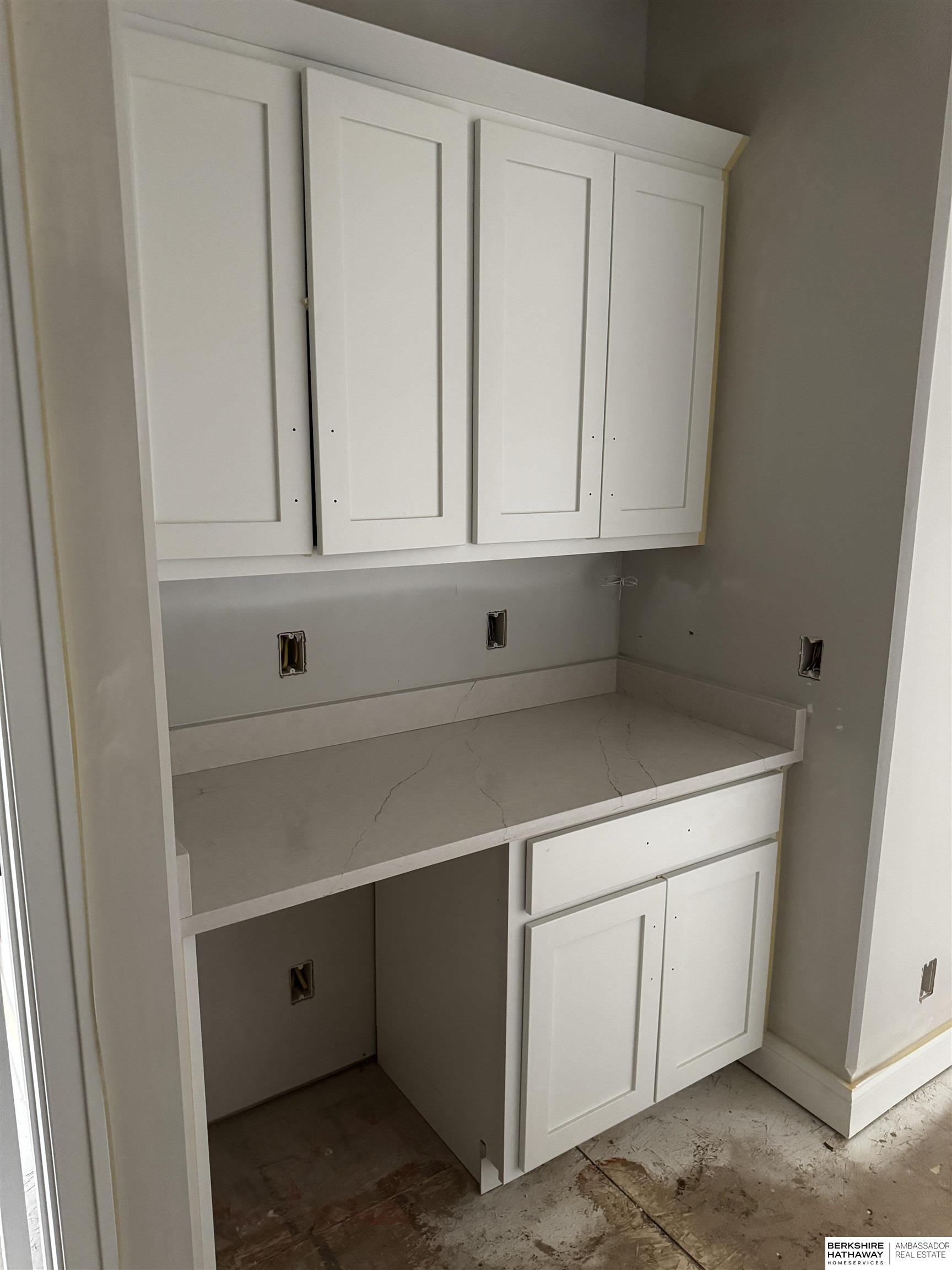 Papillion, Nebraska 68046, United States, 5 Bedrooms Bedrooms, ,3 BathroomsBathrooms,Residential,Active,83956