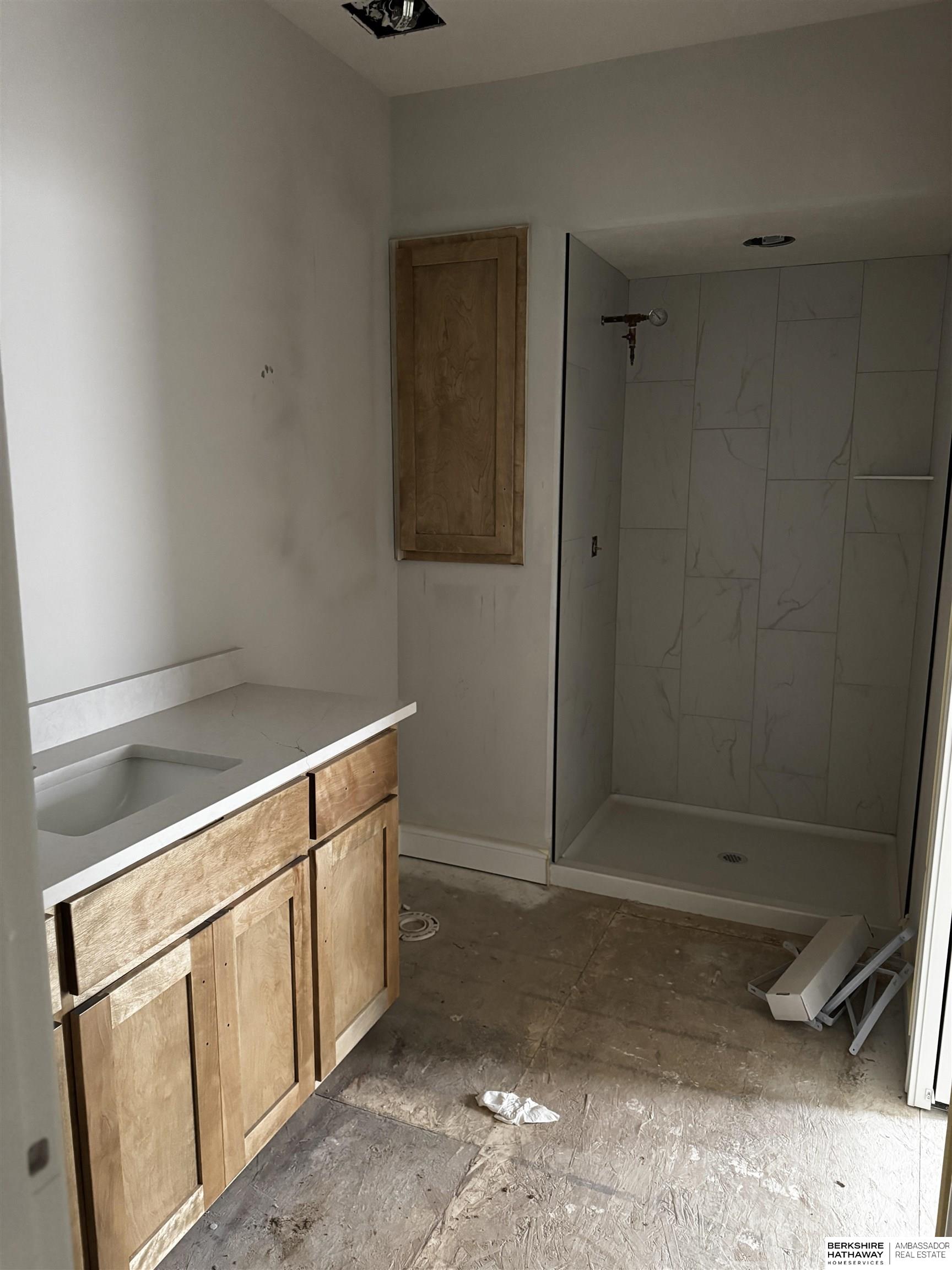 Papillion, Nebraska 68046, United States, 5 Bedrooms Bedrooms, ,3 BathroomsBathrooms,Residential,Active,83956