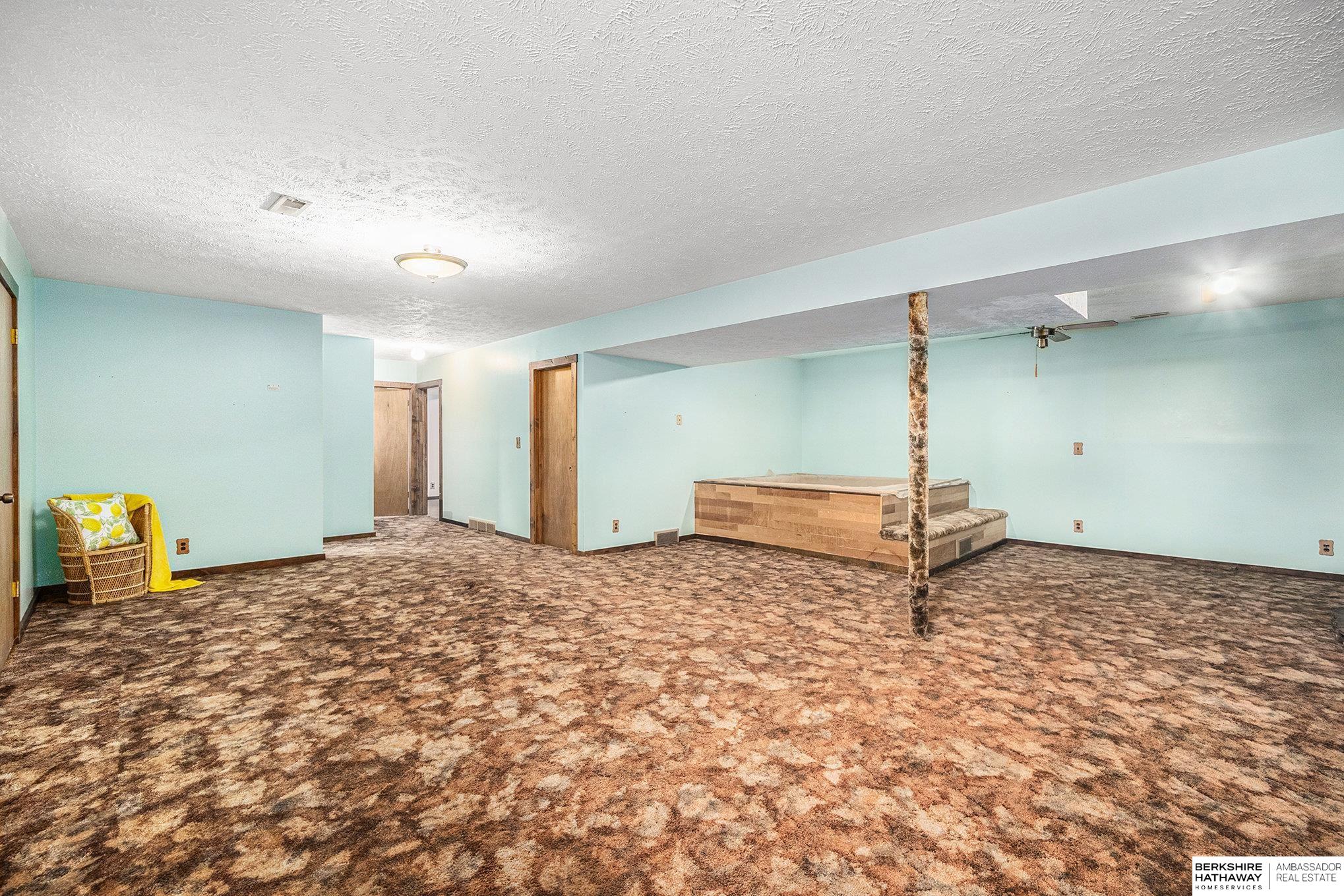 Washington, Nebraska 68068, United States, 2 Bedrooms Bedrooms, ,3 BathroomsBathrooms,Residential,Active,112179