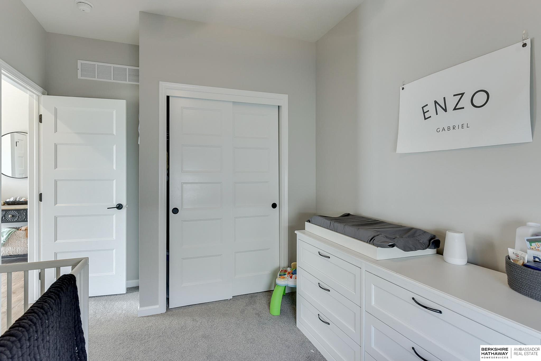 Bennington, Nebraska 68007, United States, 4 Bedrooms Bedrooms, ,1 BathroomBathrooms,Residential,Active,120045