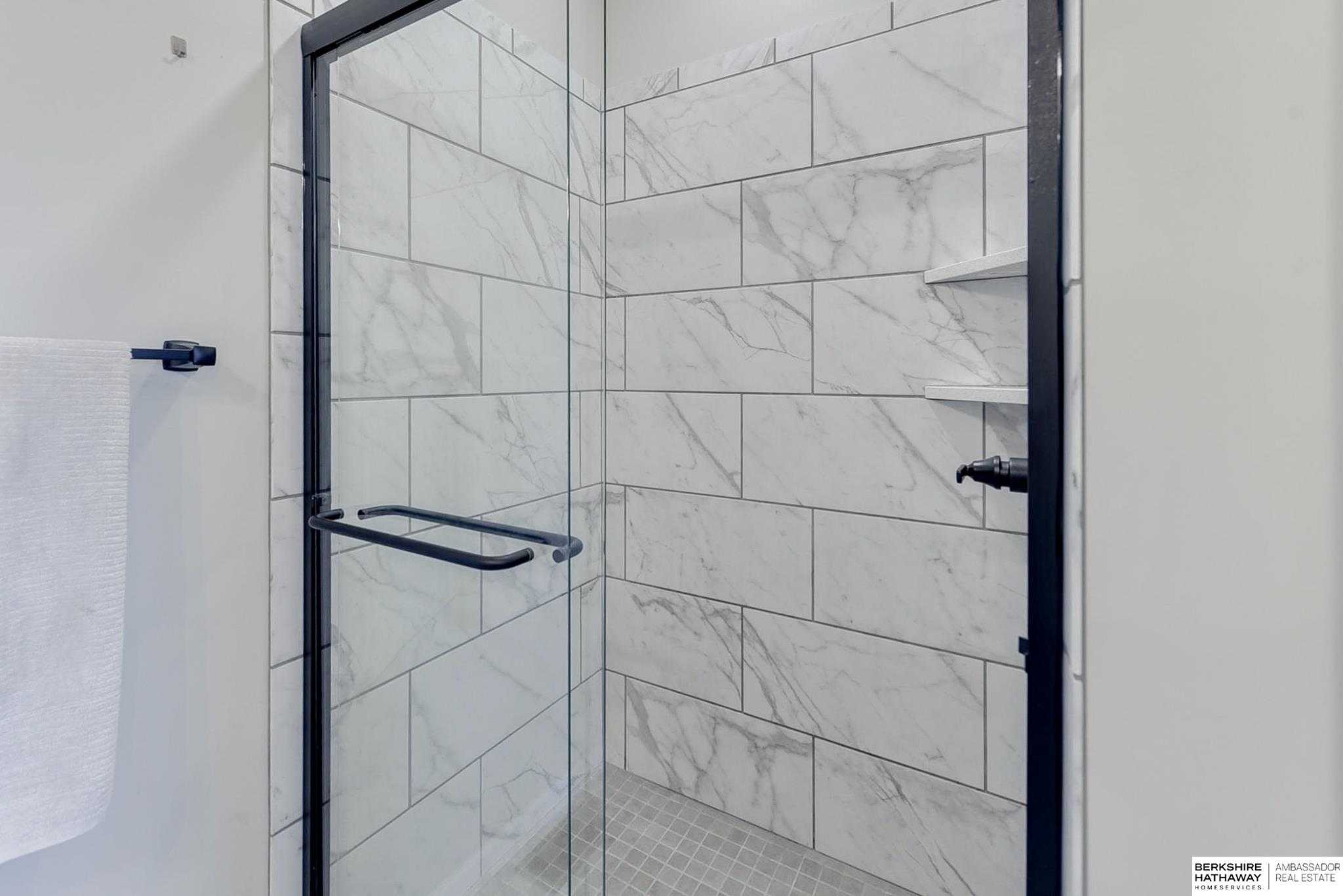 Bennington, Nebraska 68007, United States, 4 Bedrooms Bedrooms, ,1 BathroomBathrooms,Residential,Active,120045