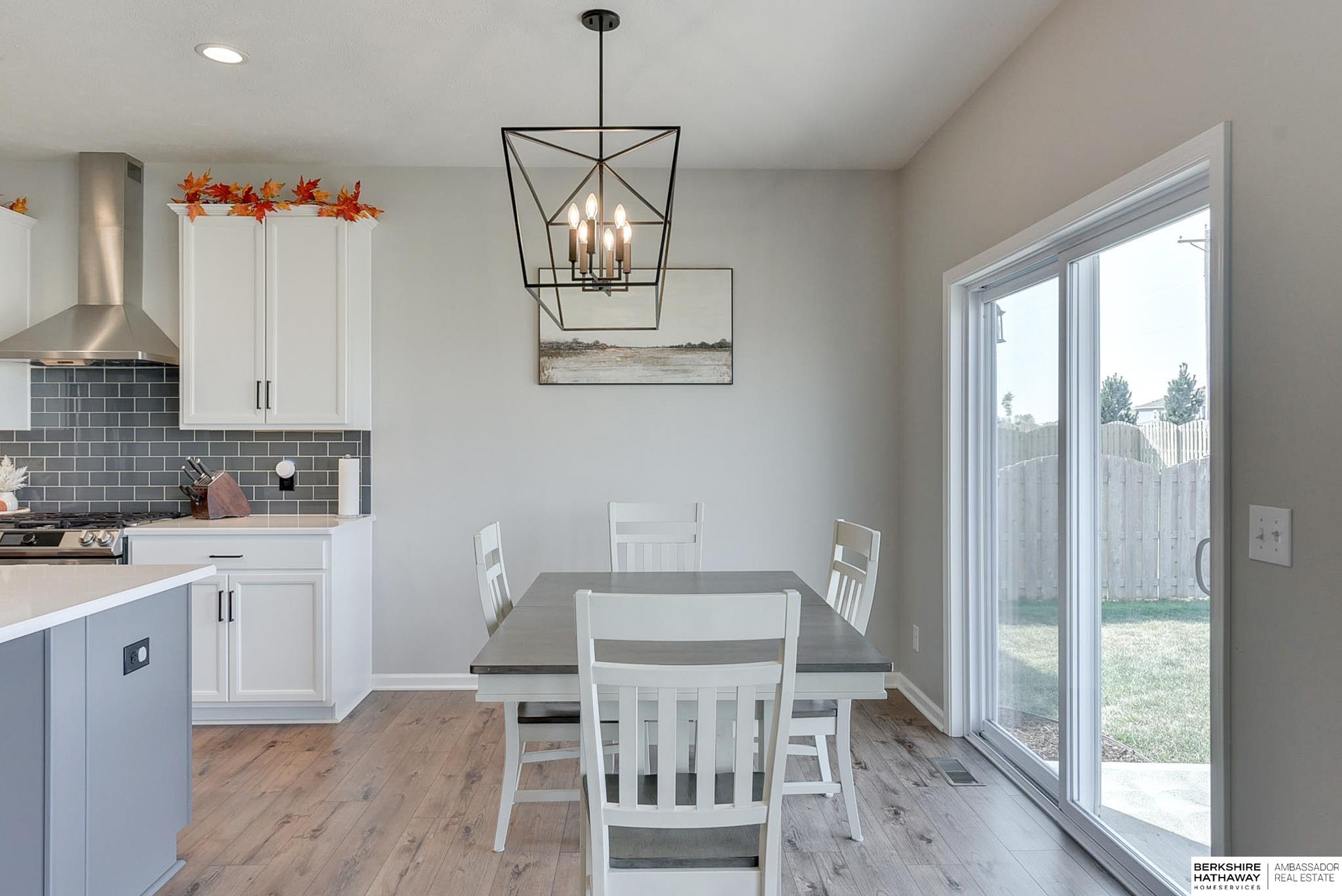 Bennington, Nebraska 68007, United States, 4 Bedrooms Bedrooms, ,1 BathroomBathrooms,Residential,Active,120045