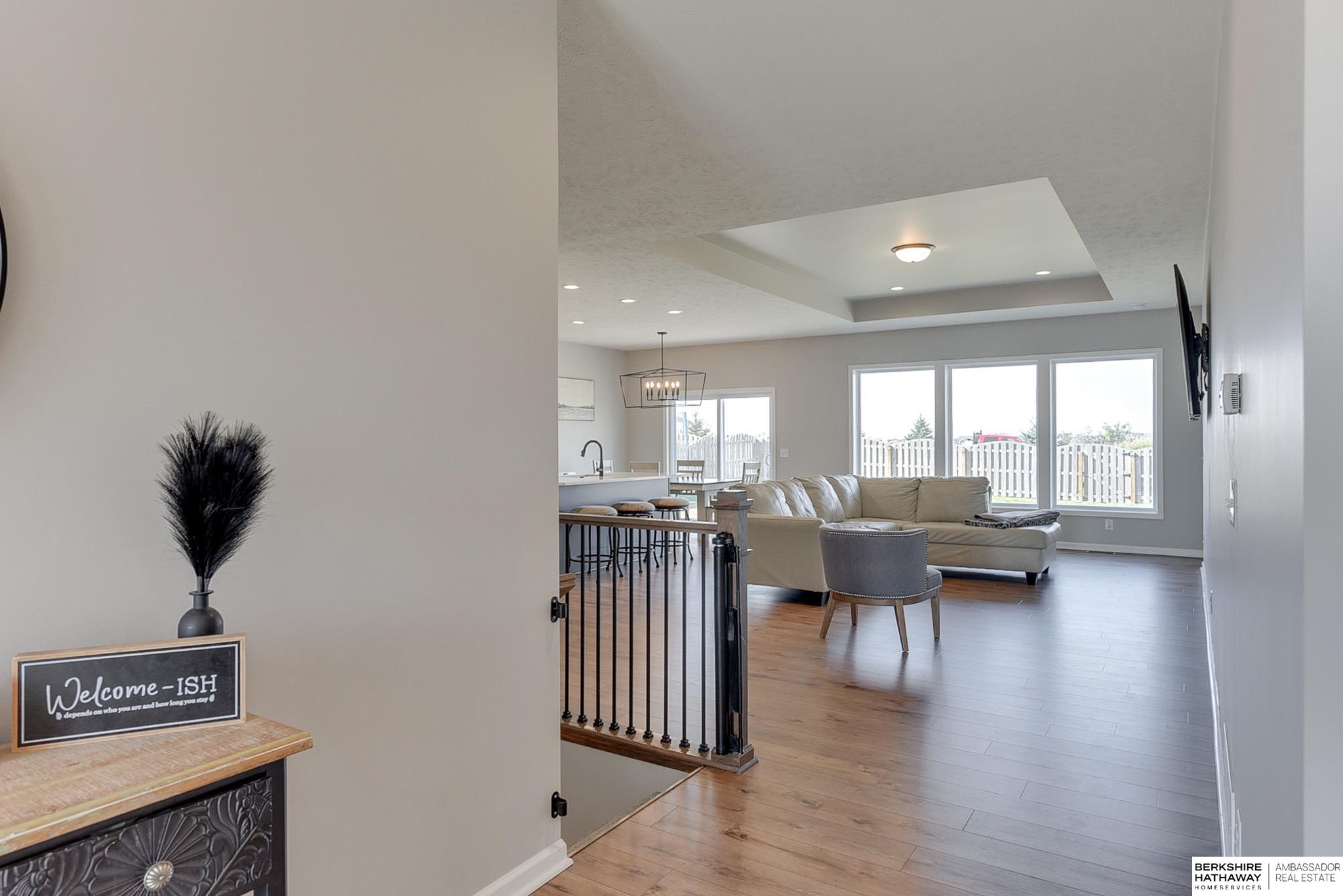 Bennington, Nebraska 68007, United States, 4 Bedrooms Bedrooms, ,1 BathroomBathrooms,Residential,Active,120045