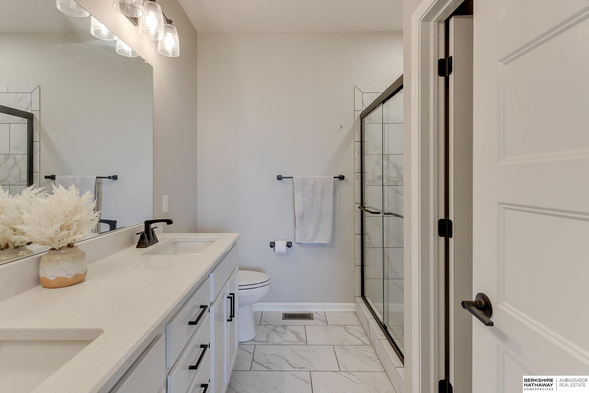 Bennington, Nebraska 68007, United States, 4 Bedrooms Bedrooms, ,1 BathroomBathrooms,Residential,Active,120045