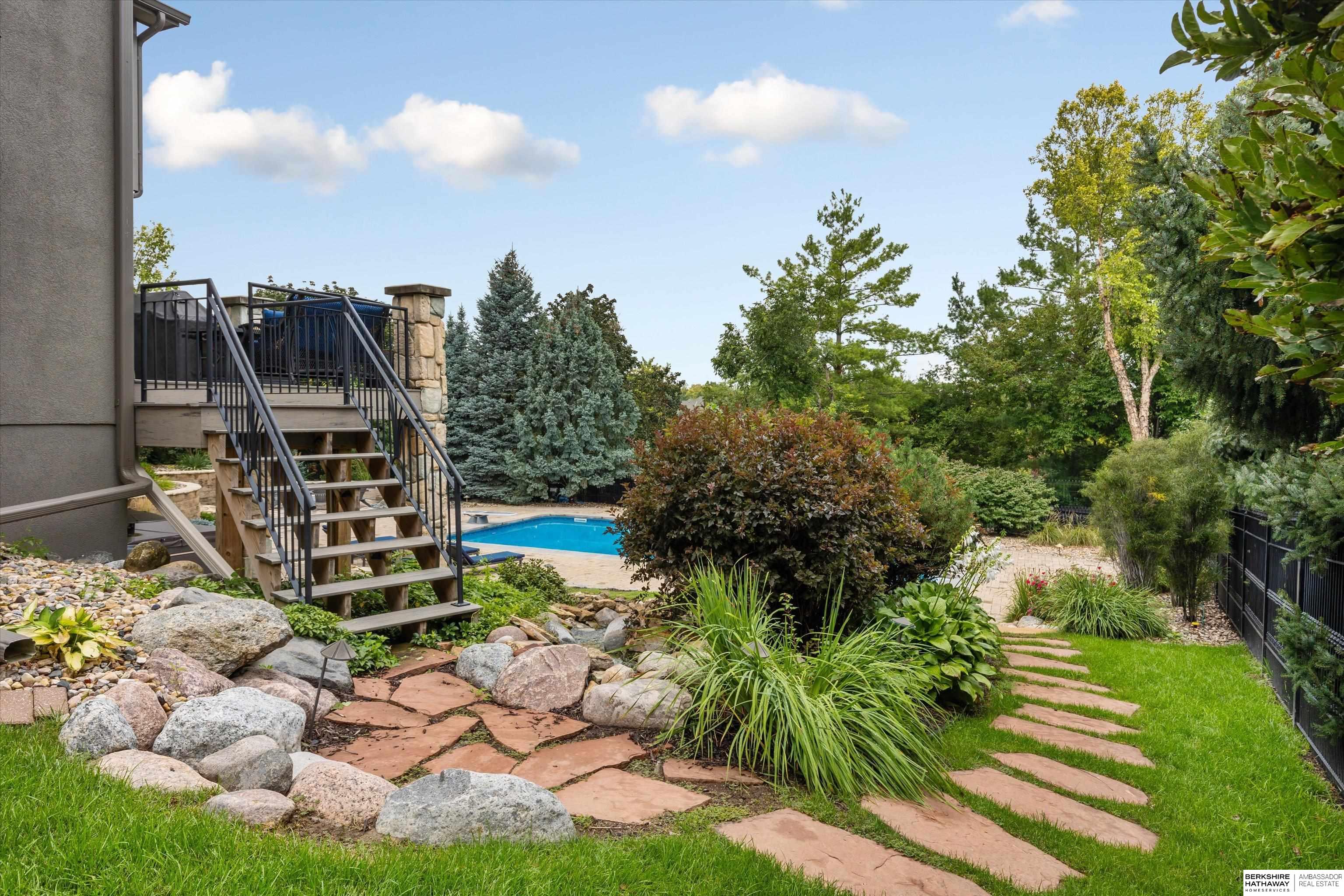 Omaha, Nebraska 68130, United States, 4 Bedrooms Bedrooms, ,5 BathroomsBathrooms,Residential,Active,21280