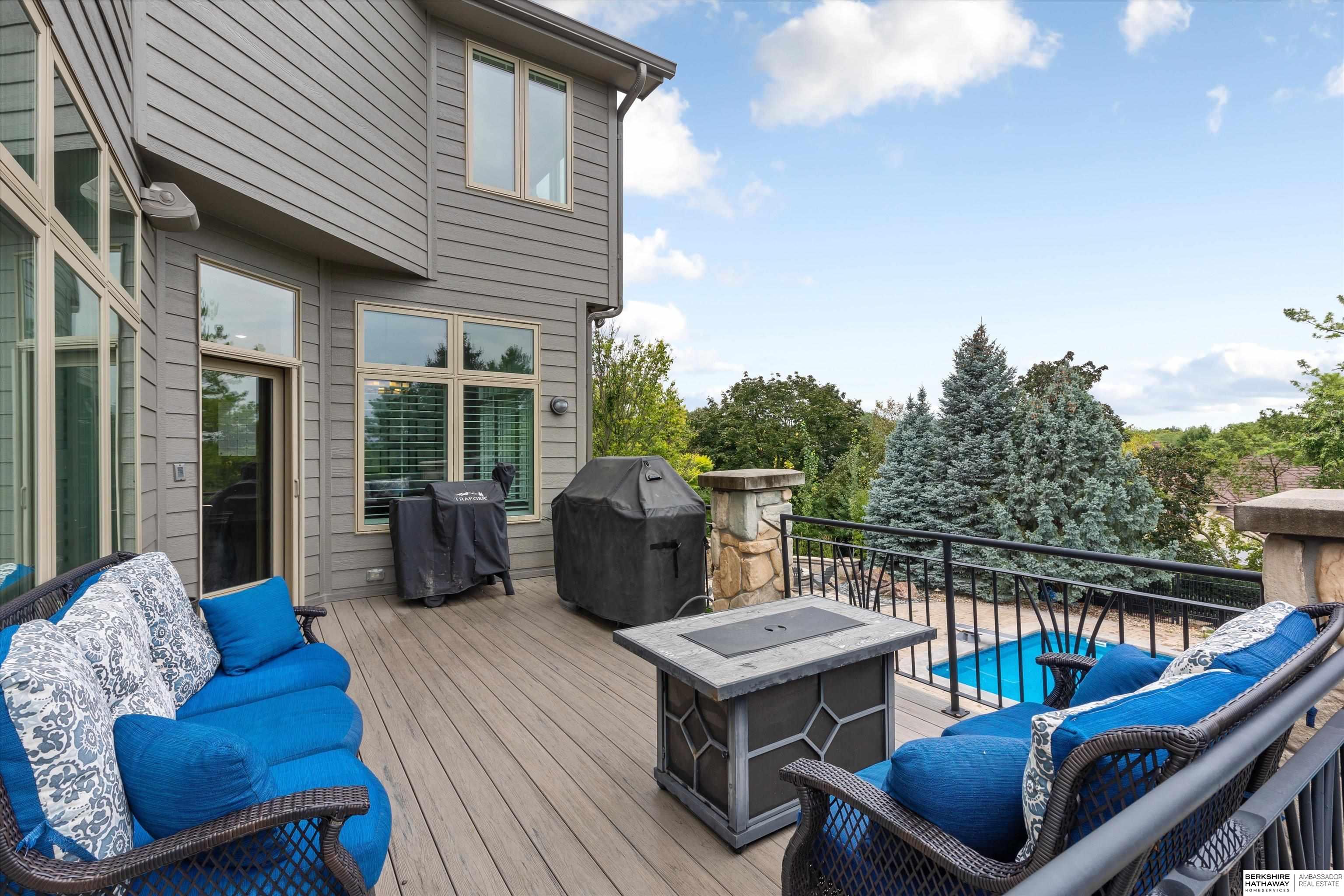 Omaha, Nebraska 68130, United States, 4 Bedrooms Bedrooms, ,5 BathroomsBathrooms,Residential,Active,21280