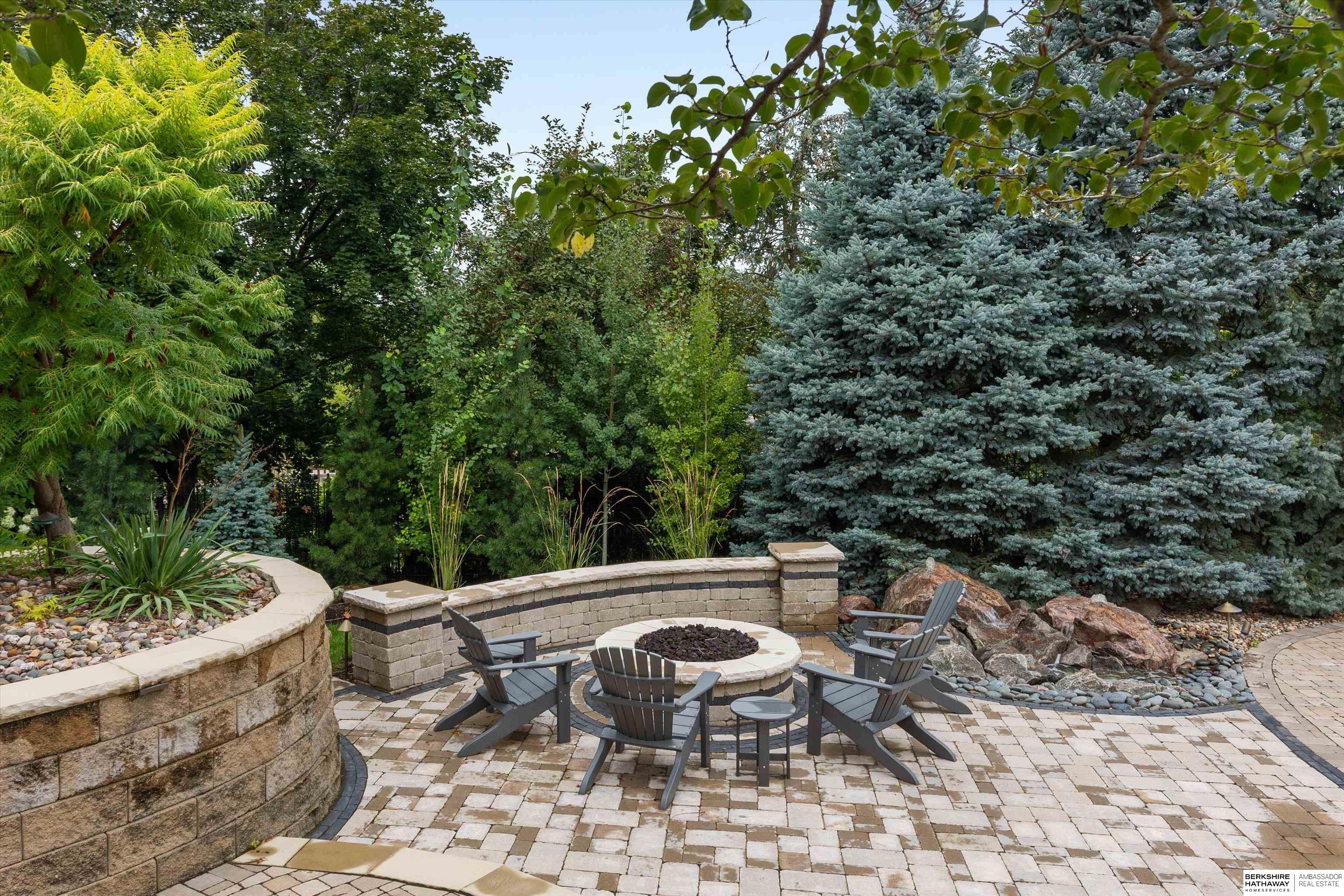 Omaha, Nebraska 68130, United States, 4 Bedrooms Bedrooms, ,5 BathroomsBathrooms,Residential,Active,21280