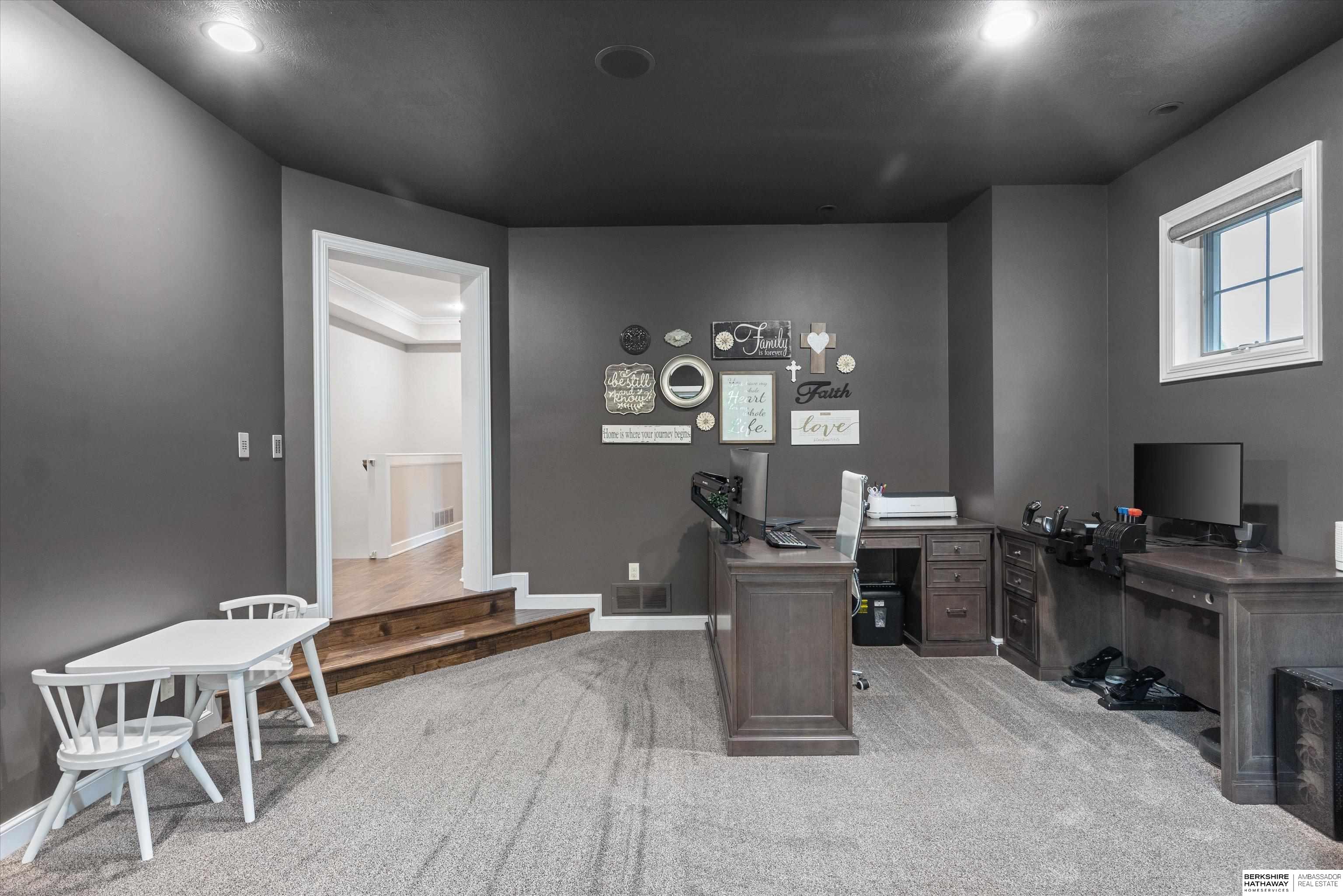 Omaha, Nebraska 68130, United States, 4 Bedrooms Bedrooms, ,5 BathroomsBathrooms,Residential,Active,21280