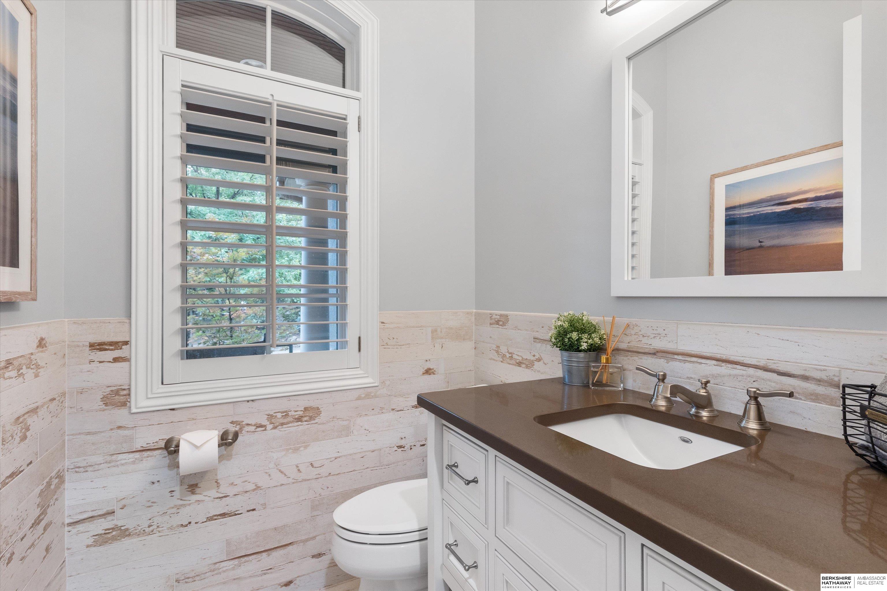 Omaha, Nebraska 68130, United States, 4 Bedrooms Bedrooms, ,5 BathroomsBathrooms,Residential,Active,21280