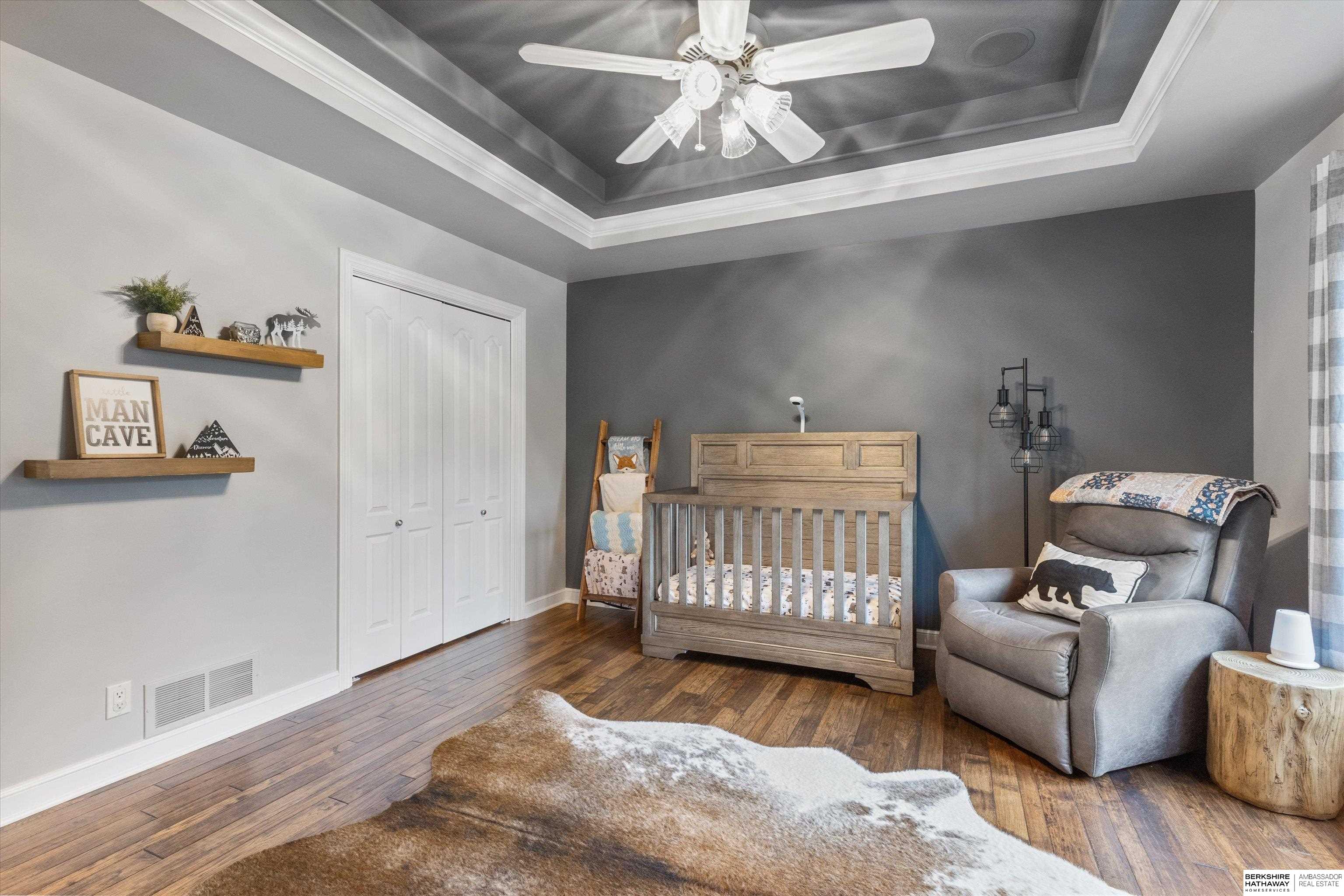 Omaha, Nebraska 68130, United States, 4 Bedrooms Bedrooms, ,5 BathroomsBathrooms,Residential,Active,21280