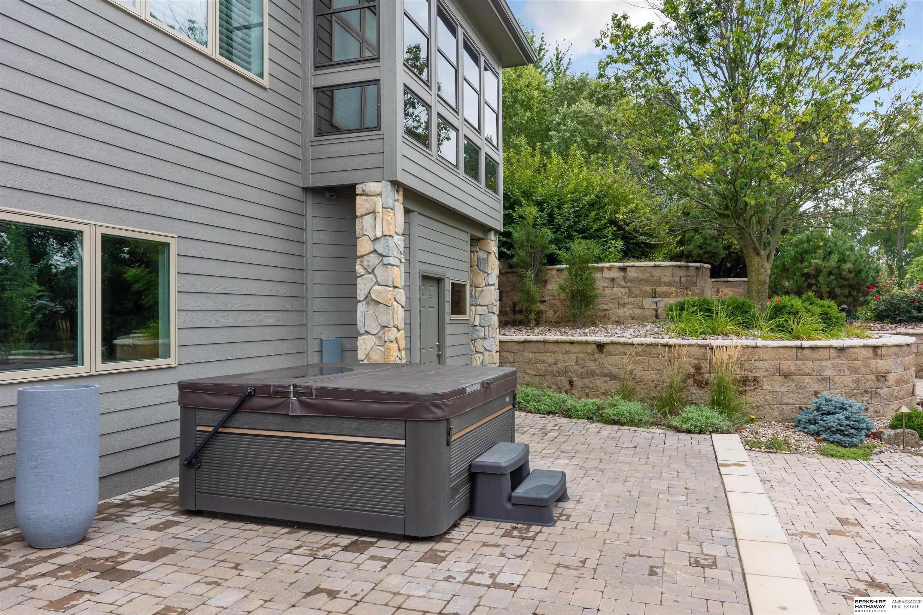 Omaha, Nebraska 68130, United States, 4 Bedrooms Bedrooms, ,5 BathroomsBathrooms,Residential,Active,21280