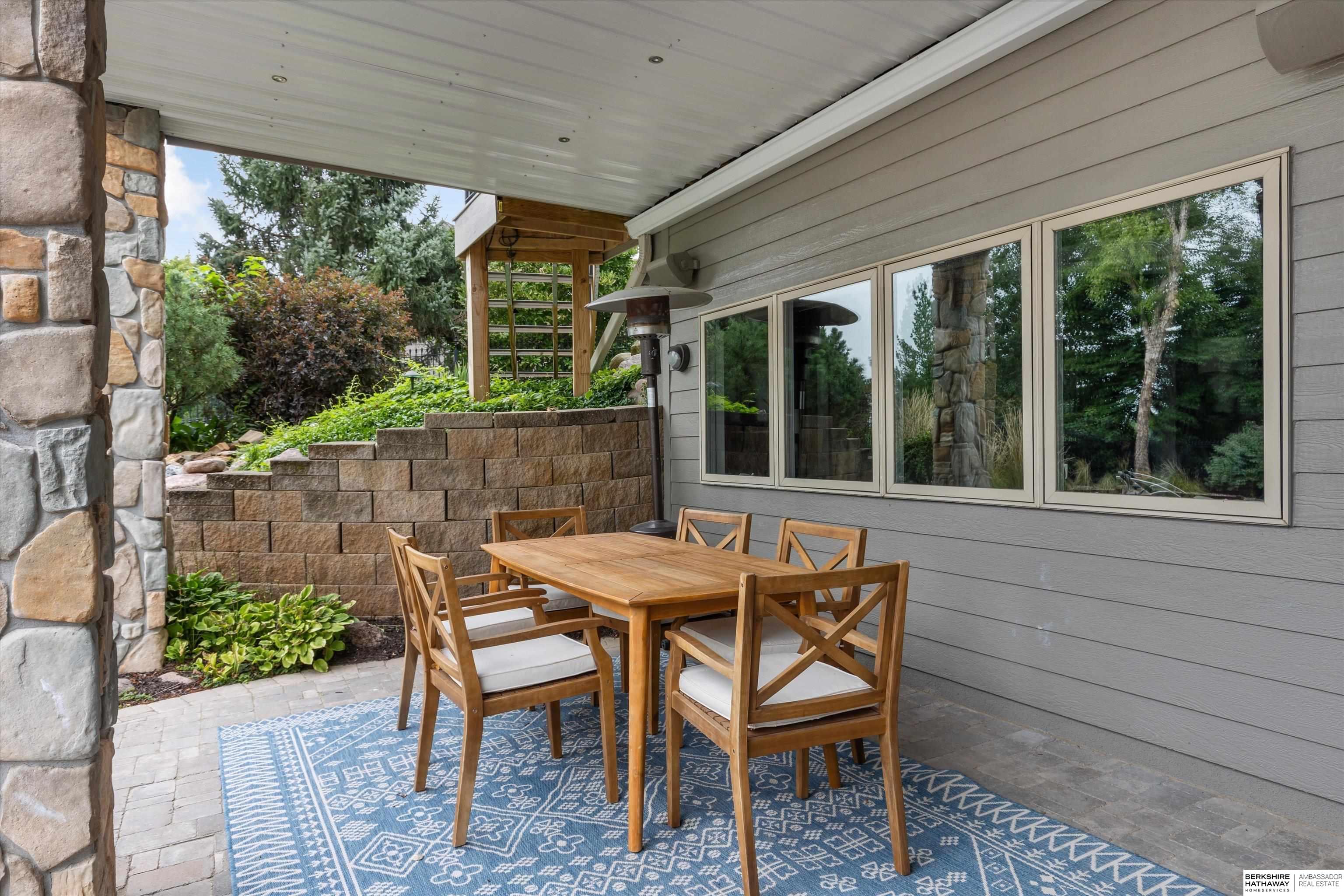 Omaha, Nebraska 68130, United States, 4 Bedrooms Bedrooms, ,5 BathroomsBathrooms,Residential,Active,21280