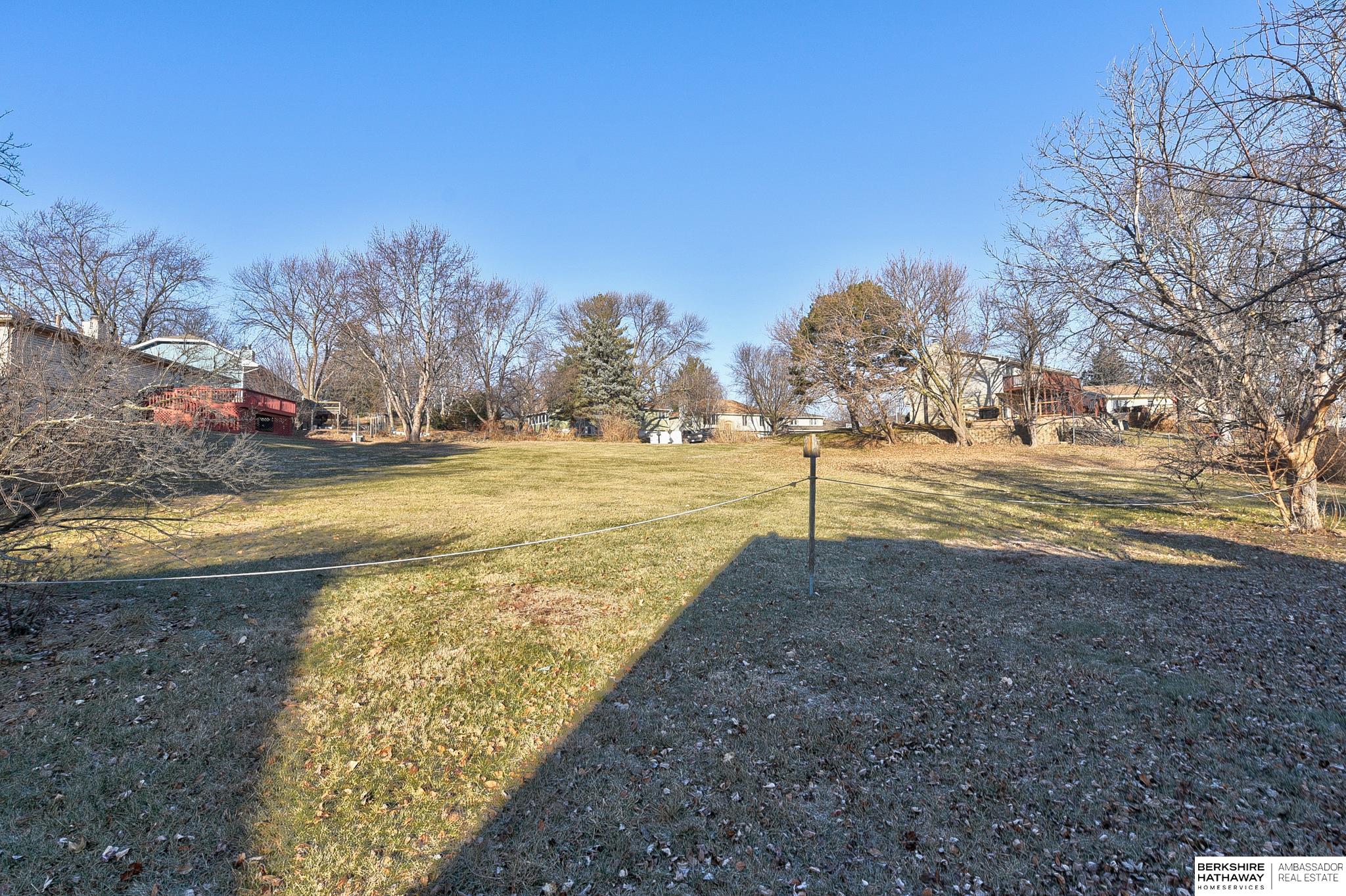 Omaha, Nebraska 68164, United States, 3 Bedrooms Bedrooms, ,2 BathroomsBathrooms,Residential,Pending,20516