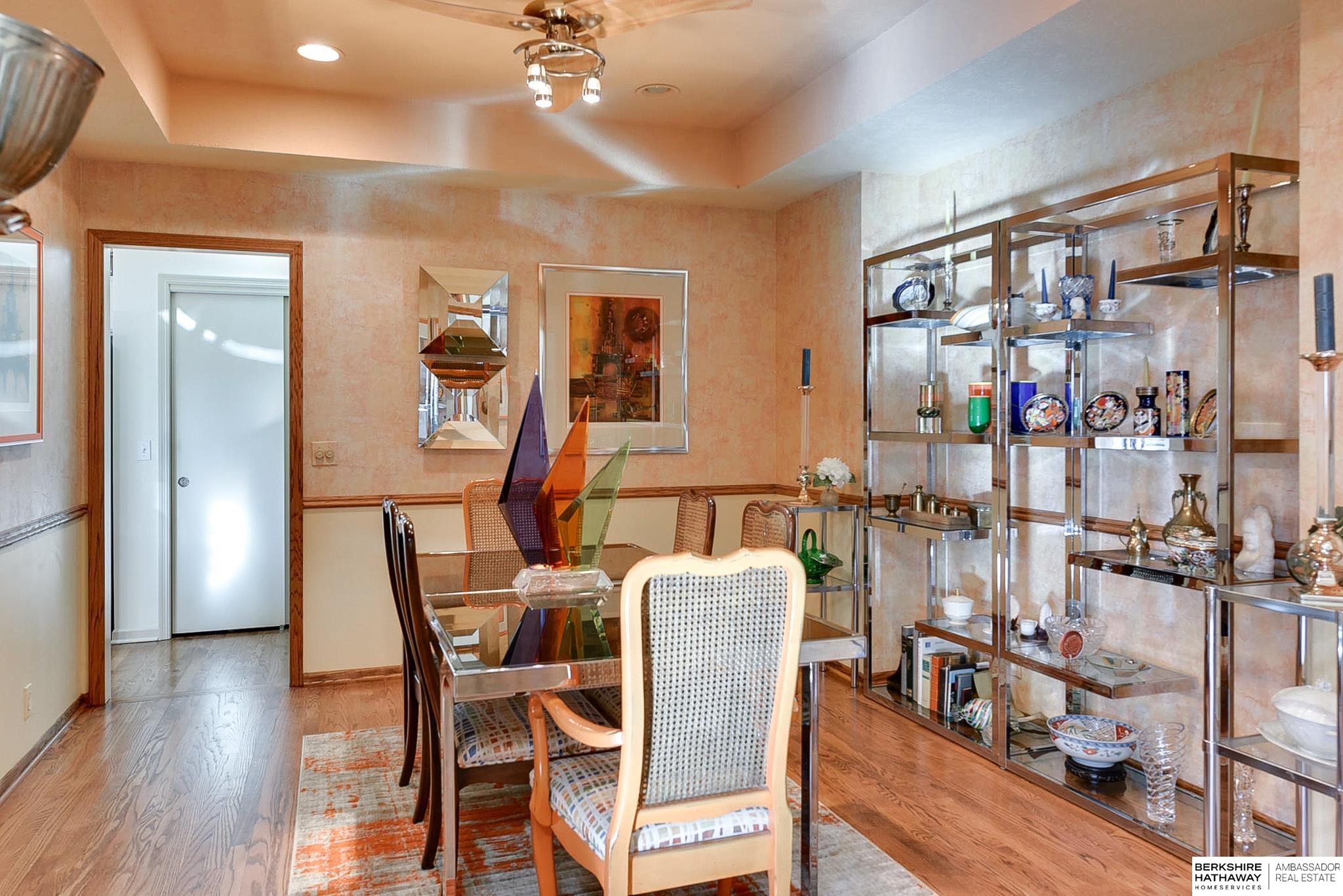 Omaha, Nebraska 68164, United States, 4 Bedrooms Bedrooms, ,3 BathroomsBathrooms,Residential,Pending,11684