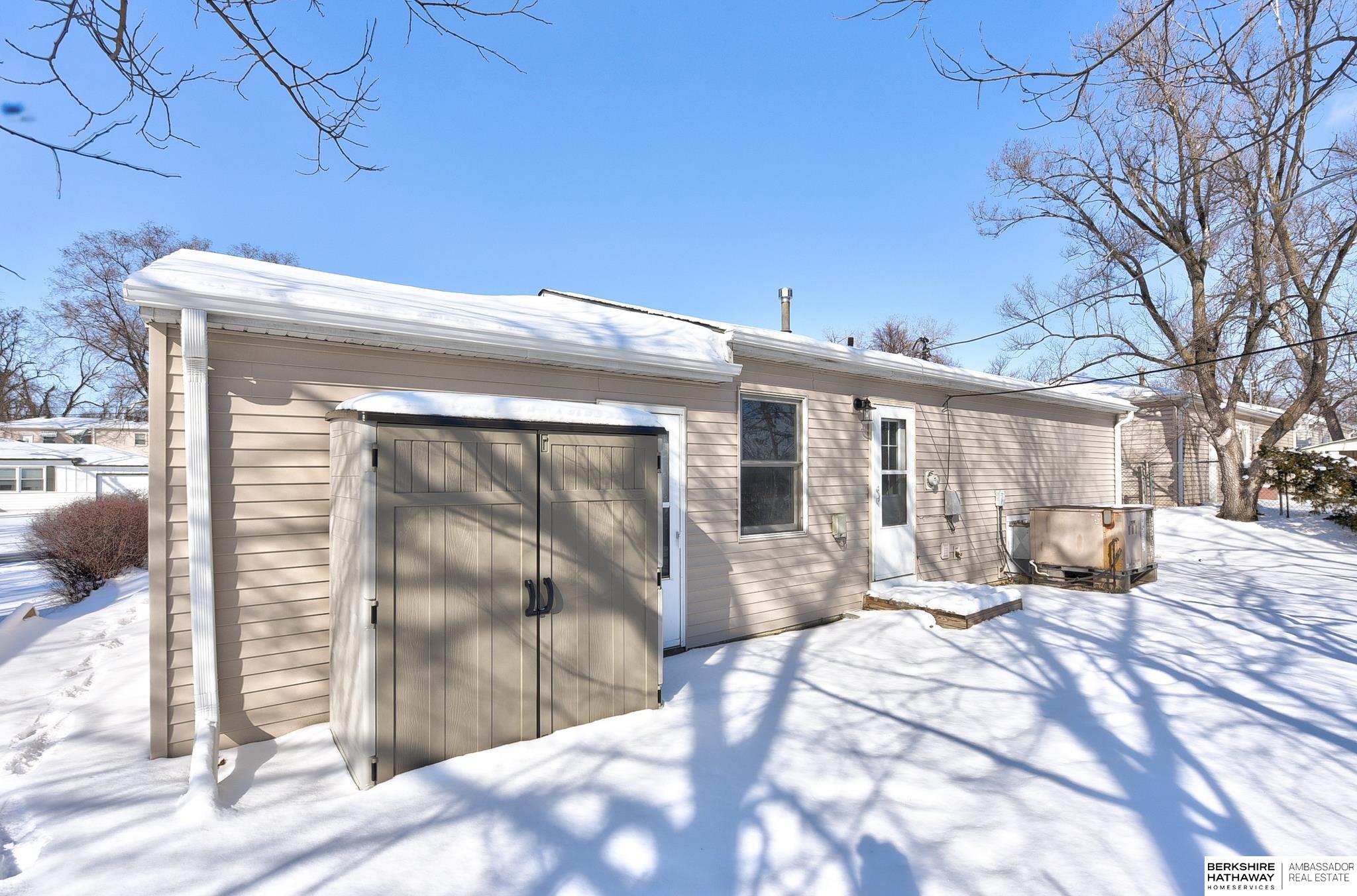 La Vista, Nebraska 68128, United States, 2 Bedrooms Bedrooms, ,1 BathroomBathrooms,Residential,Pending,1061