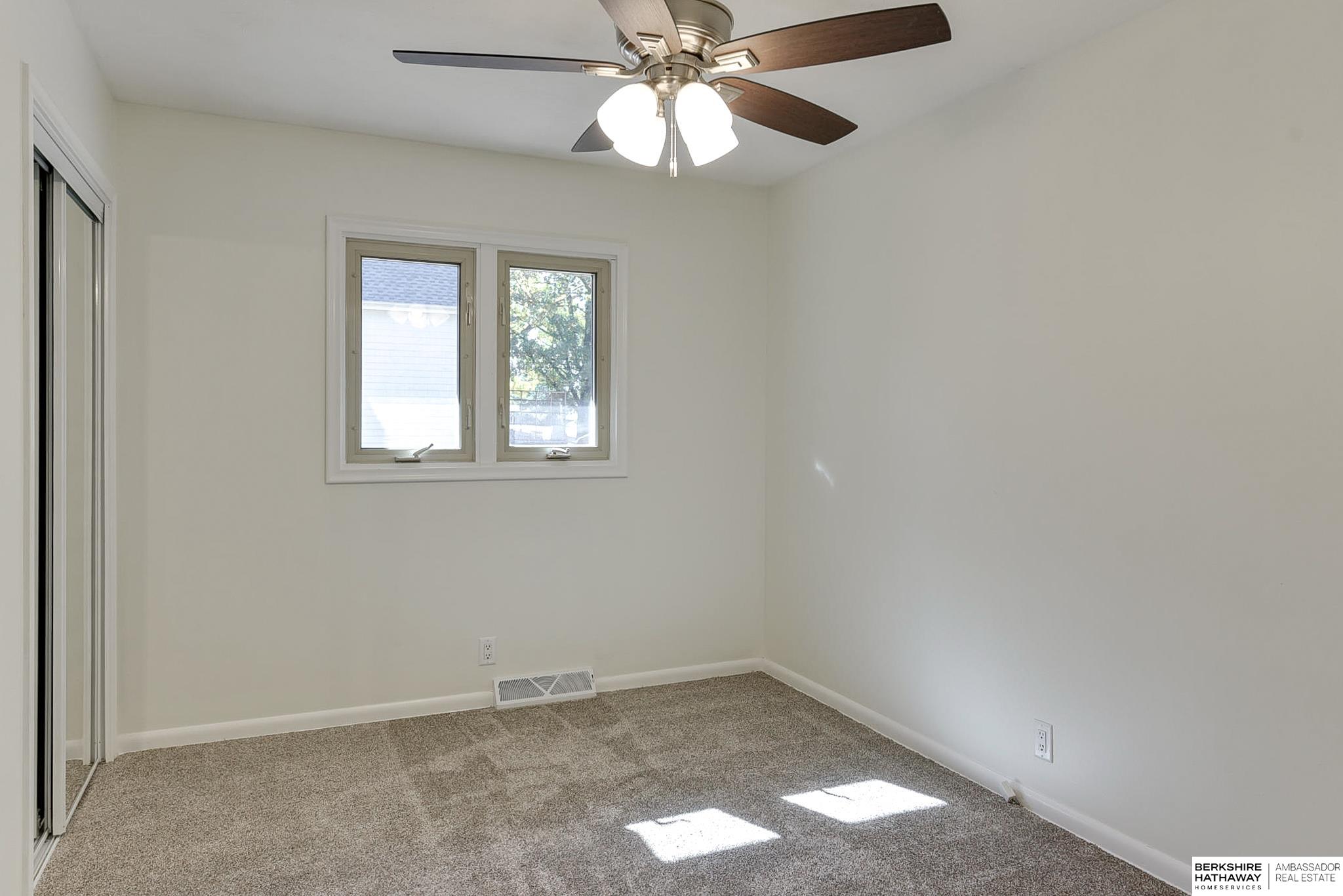 Omaha, Nebraska 68124, United States, 4 Bedrooms Bedrooms, ,3 BathroomsBathrooms,Residential,Active,13670