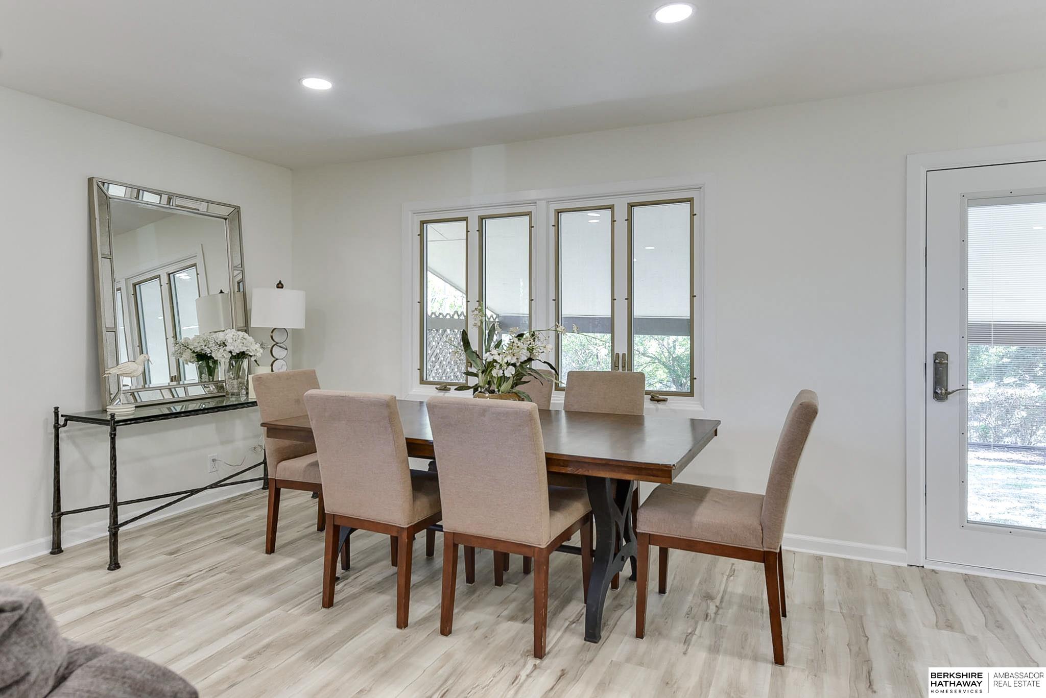 Omaha, Nebraska 68124, United States, 4 Bedrooms Bedrooms, ,3 BathroomsBathrooms,Residential,Active,13670