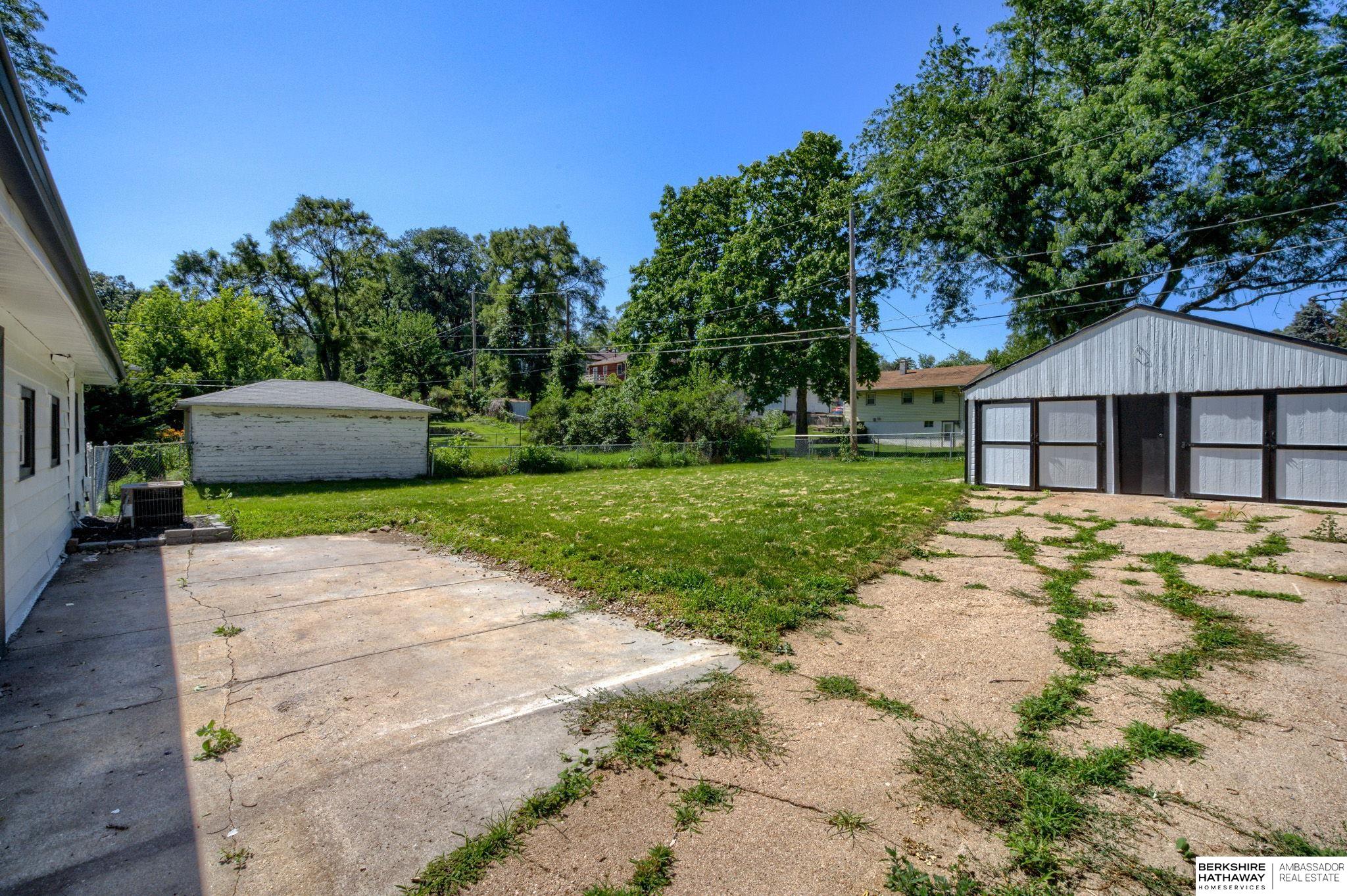 Omaha, Nebraska 68111, United States, 3 Bedrooms Bedrooms, ,1 BathroomBathrooms,Residential,Active,23652