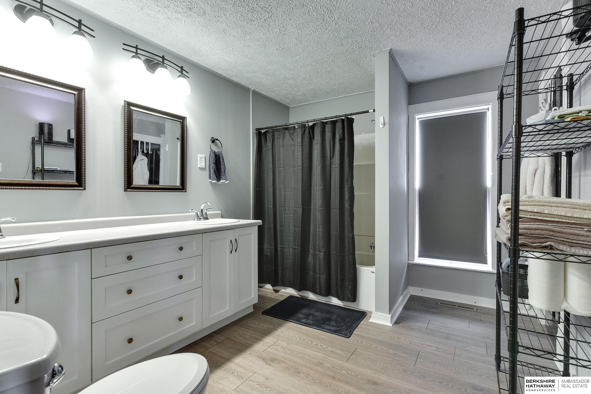 Missouri Valley, Iowa 51555, United States, 3 Bedrooms Bedrooms, ,1 BathroomBathrooms,Residential,Active,36155