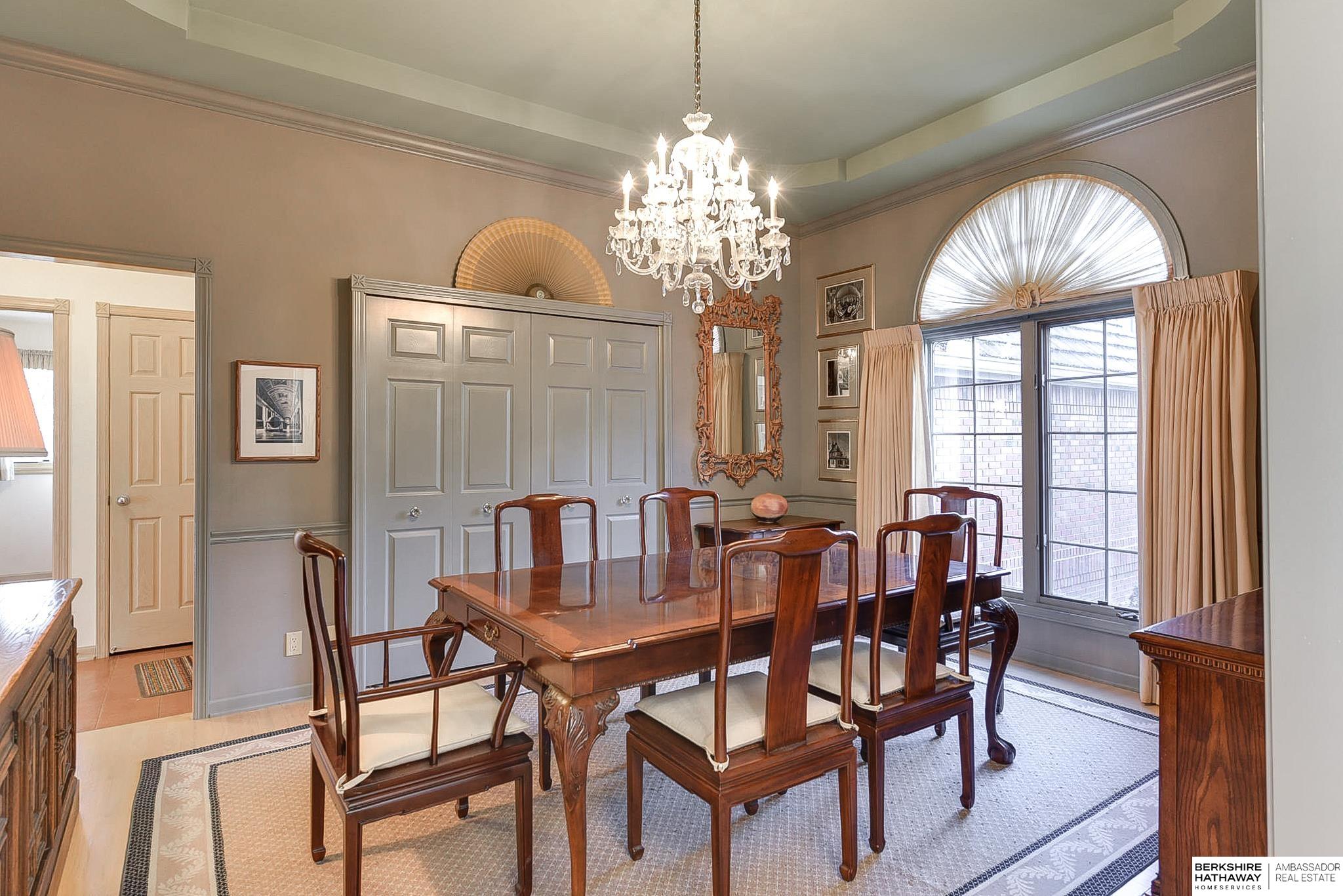 Omaha, Nebraska 68144, United States, 2 Bedrooms Bedrooms, ,3 BathroomsBathrooms,Residential,Pending,13344