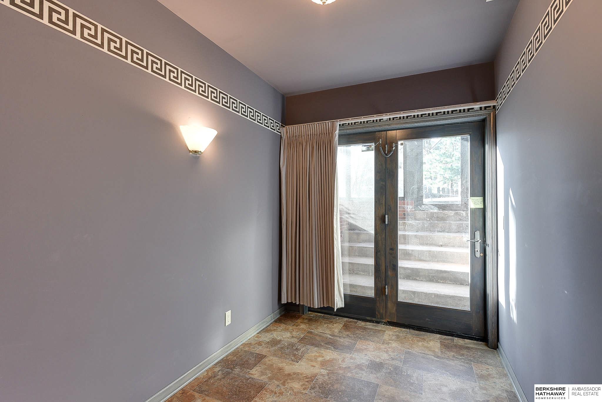 Omaha, Nebraska 68144, United States, 2 Bedrooms Bedrooms, ,3 BathroomsBathrooms,Residential,Pending,13344