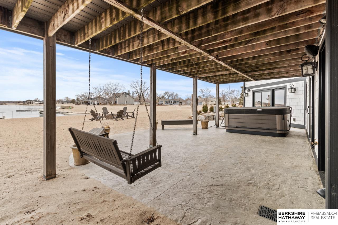 Ashland, Nebraska 68003, United States, 4 Bedrooms Bedrooms, ,4 BathroomsBathrooms,Residential,Pending,5067