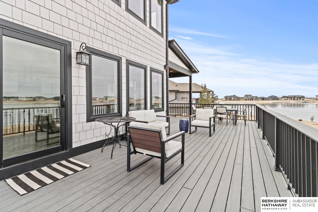 Ashland, Nebraska 68003, United States, 4 Bedrooms Bedrooms, ,4 BathroomsBathrooms,Residential,Pending,5067