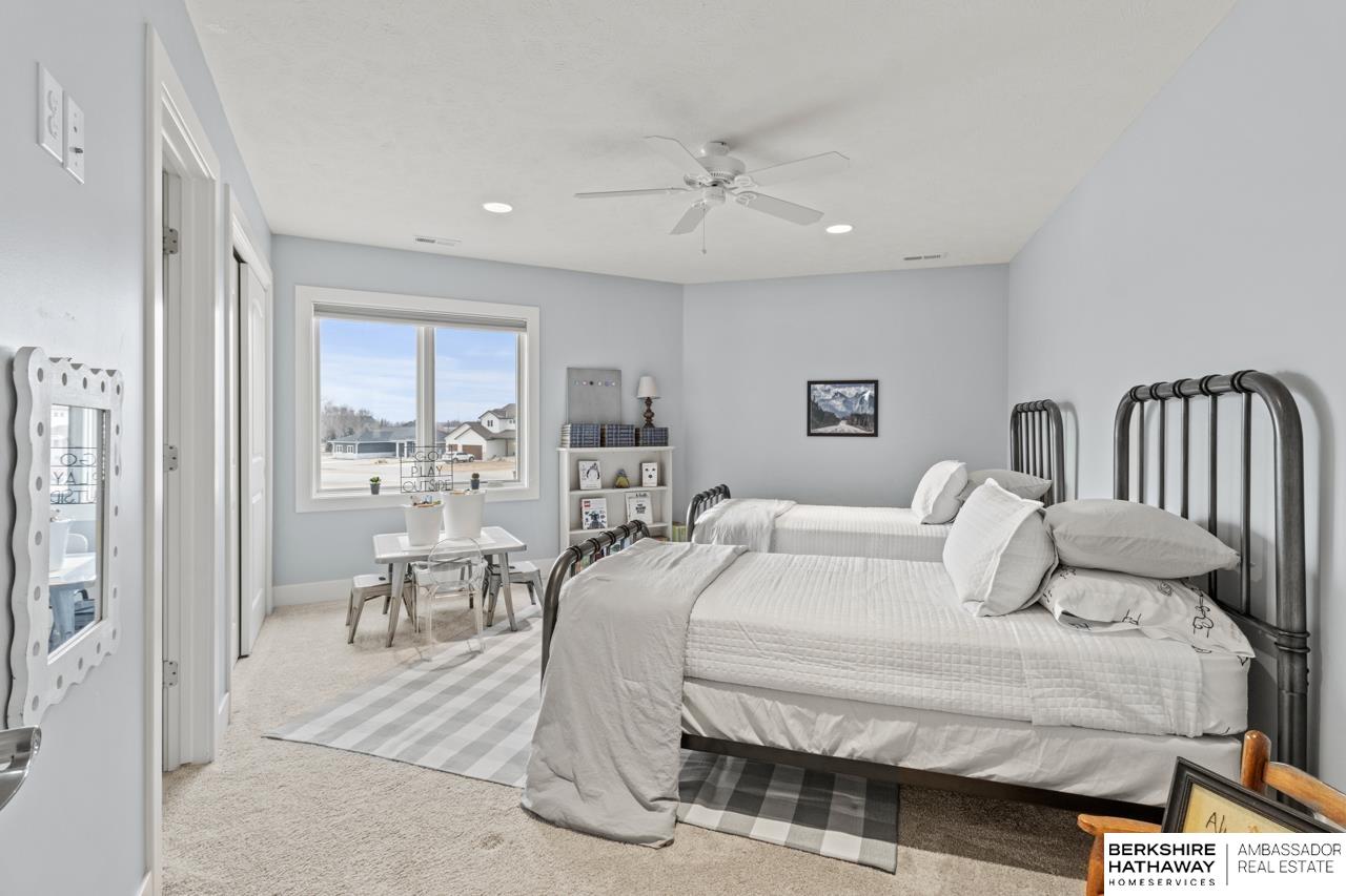 Ashland, Nebraska 68003, United States, 4 Bedrooms Bedrooms, ,4 BathroomsBathrooms,Residential,Pending,5067