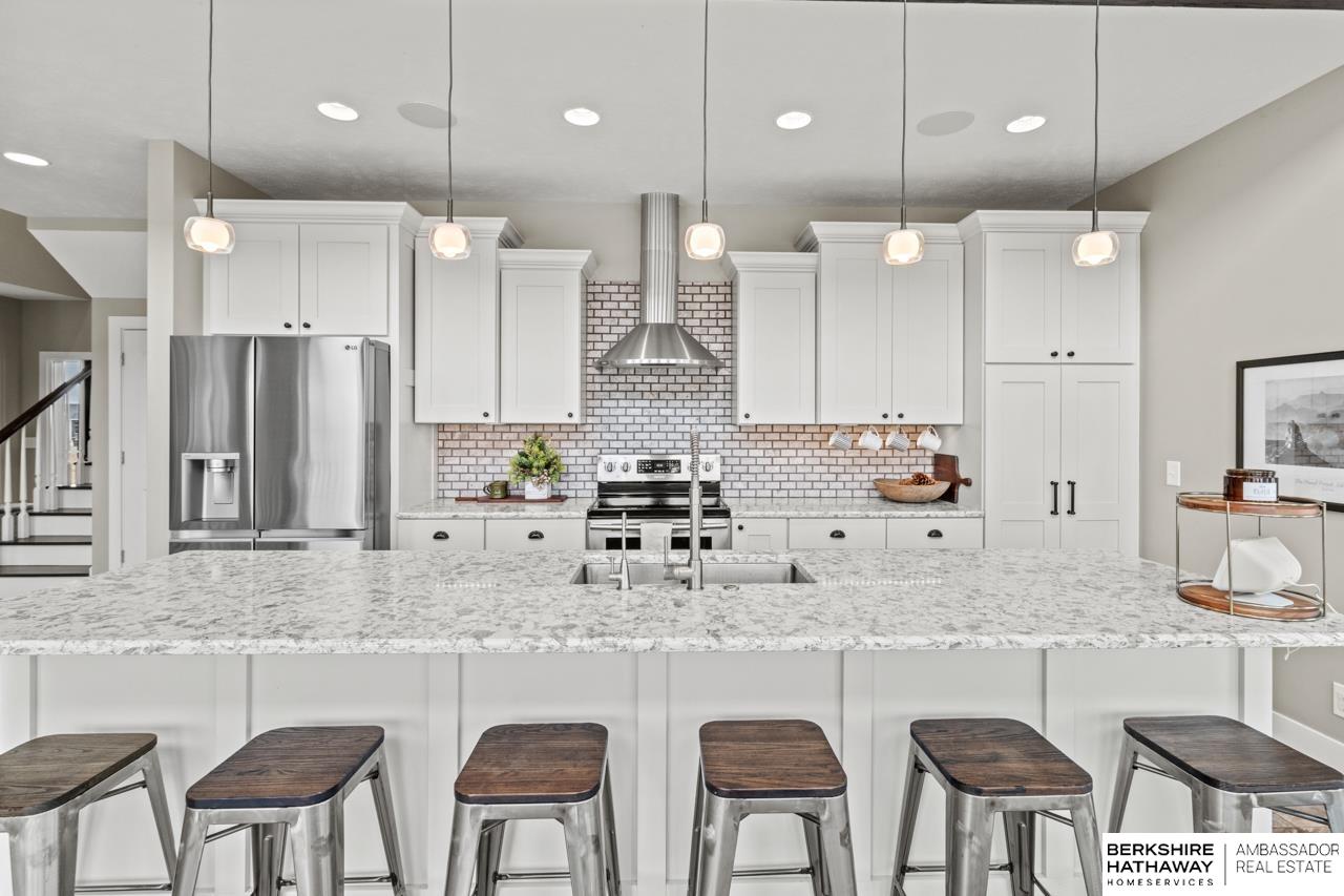 Ashland, Nebraska 68003, United States, 4 Bedrooms Bedrooms, ,4 BathroomsBathrooms,Residential,Pending,5067