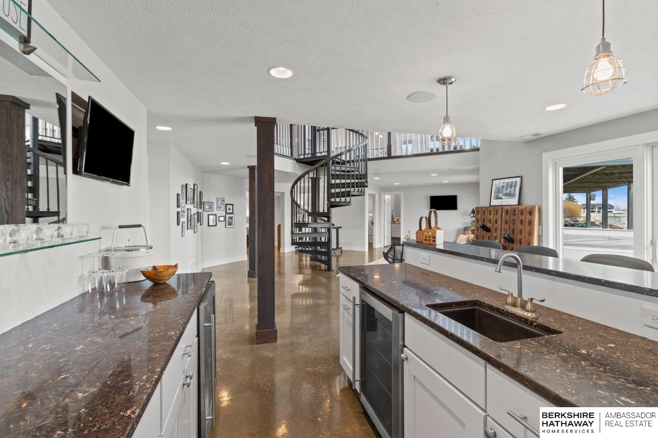 Ashland, Nebraska 68003, United States, 4 Bedrooms Bedrooms, ,4 BathroomsBathrooms,Residential,Pending,5067