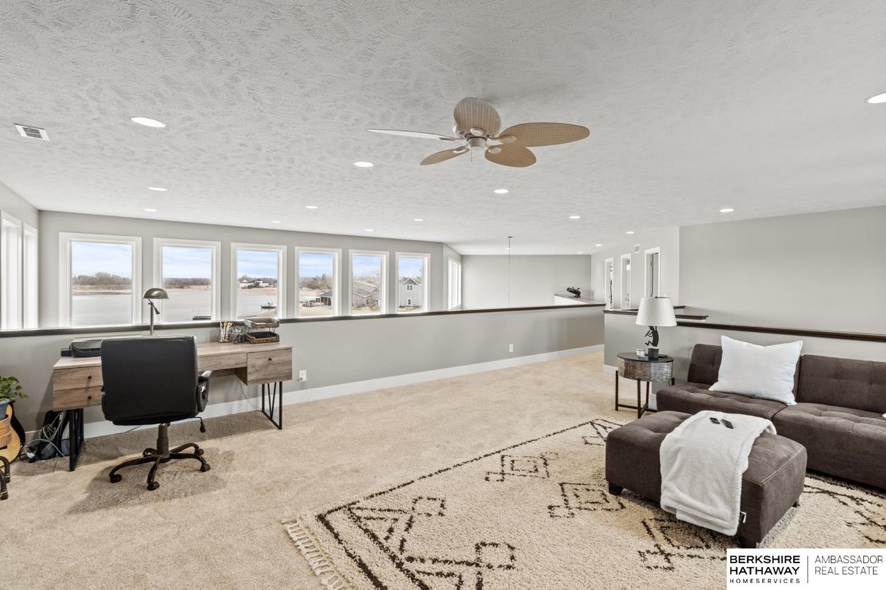 Ashland, Nebraska 68003, United States, 4 Bedrooms Bedrooms, ,4 BathroomsBathrooms,Residential,Pending,5067