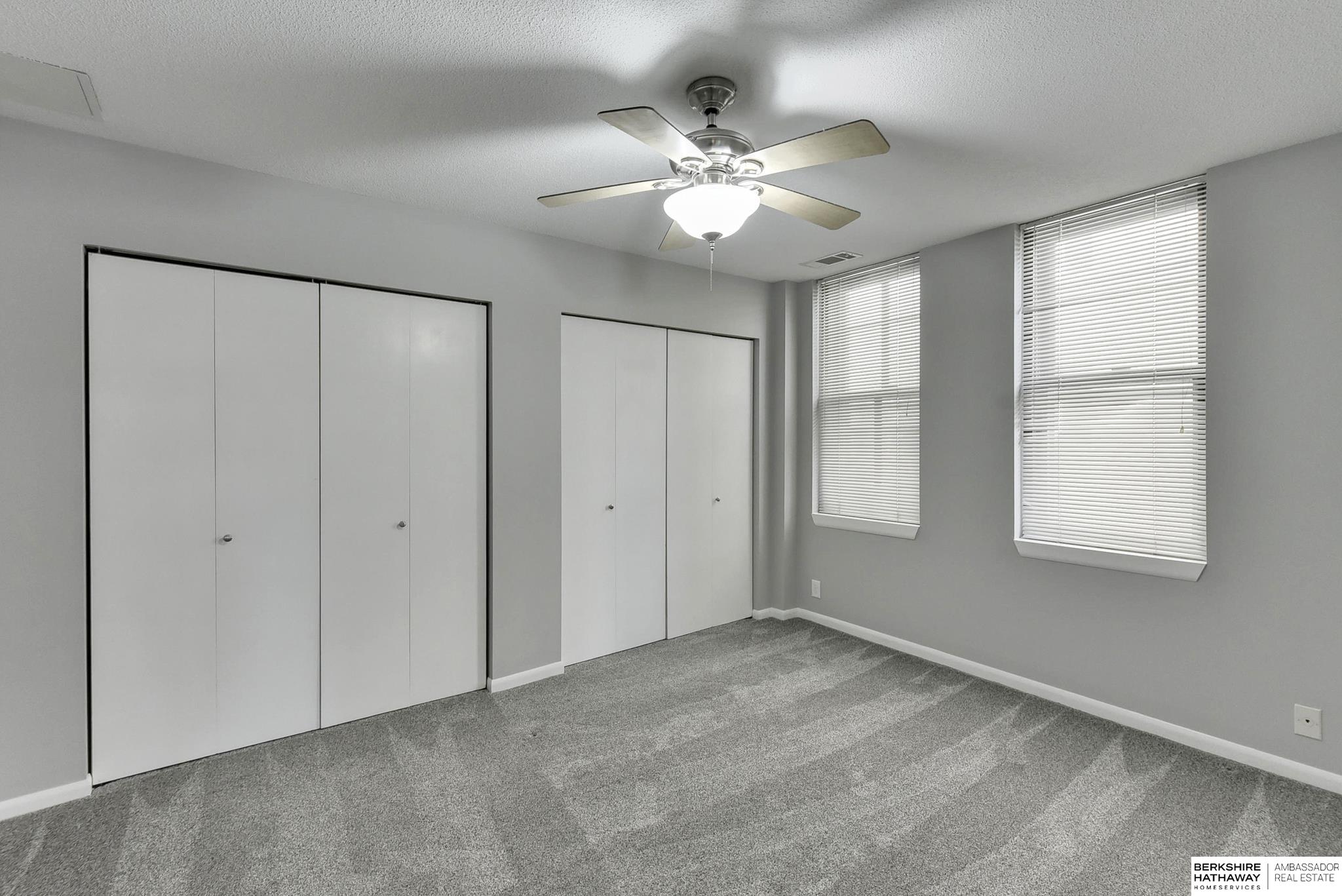 Omaha, Nebraska 68102, United States, 2 Bedrooms Bedrooms, ,2 BathroomsBathrooms,Residential,Active,54427