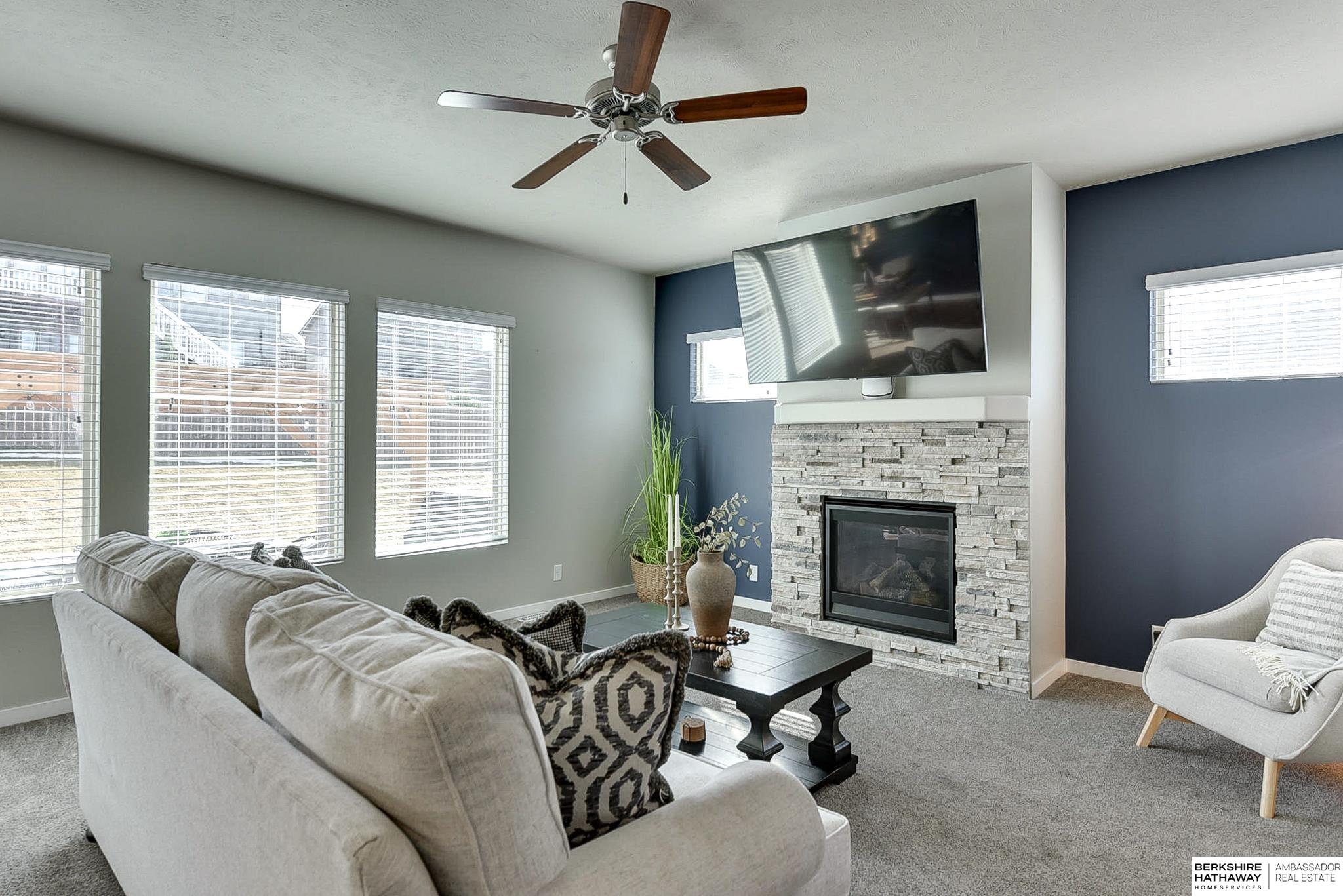 Bennington, Nebraska 68007, United States, 5 Bedrooms Bedrooms, ,4 BathroomsBathrooms,Residential,Active,88349