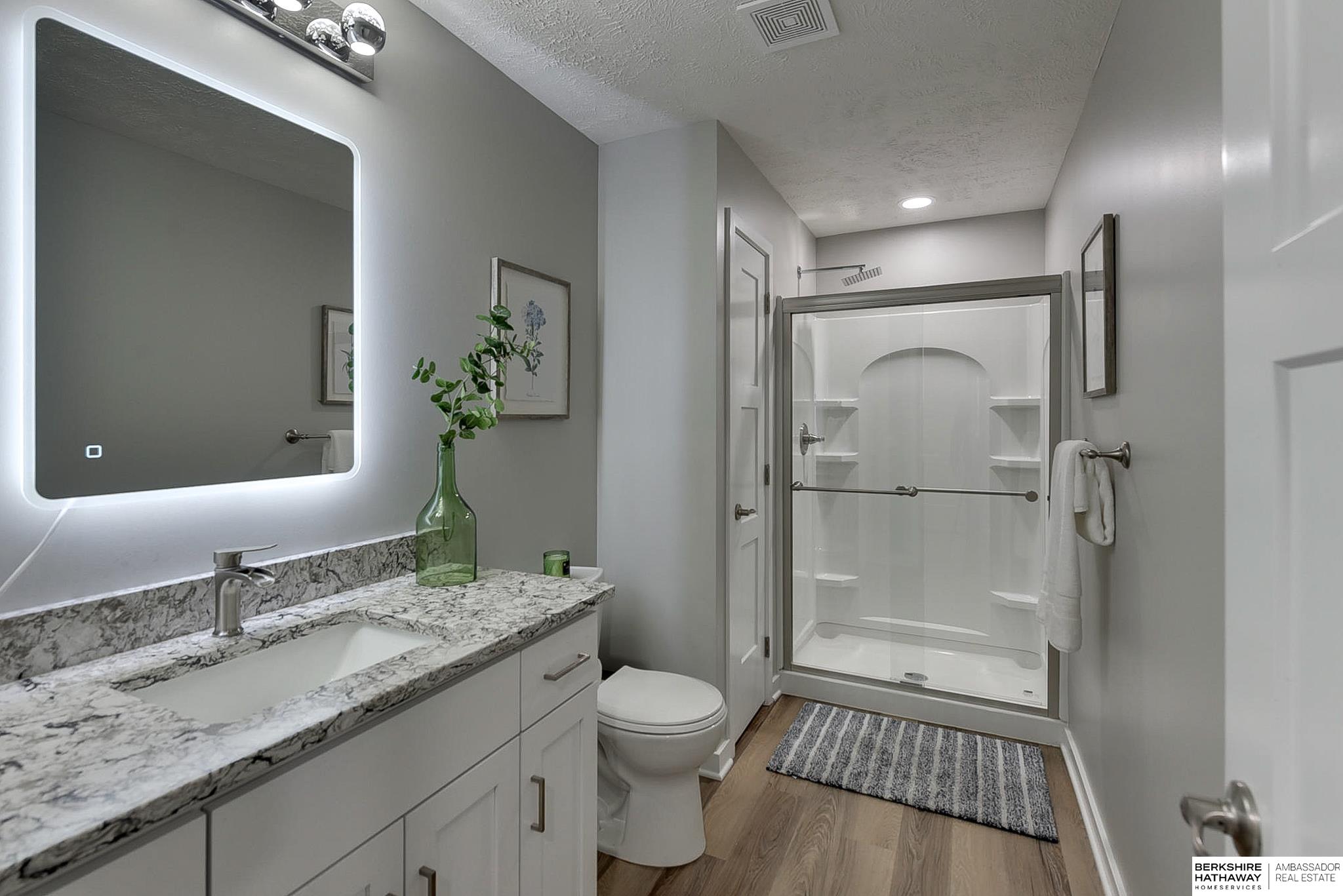 Bennington, Nebraska 68007, United States, 5 Bedrooms Bedrooms, ,4 BathroomsBathrooms,Residential,Active,88349