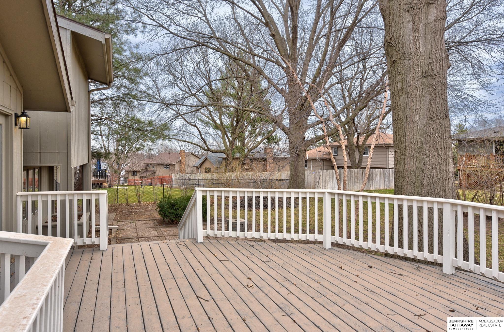 Omaha, Nebraska 68144, United States, 4 Bedrooms Bedrooms, ,4 BathroomsBathrooms,Residential,Active,95864