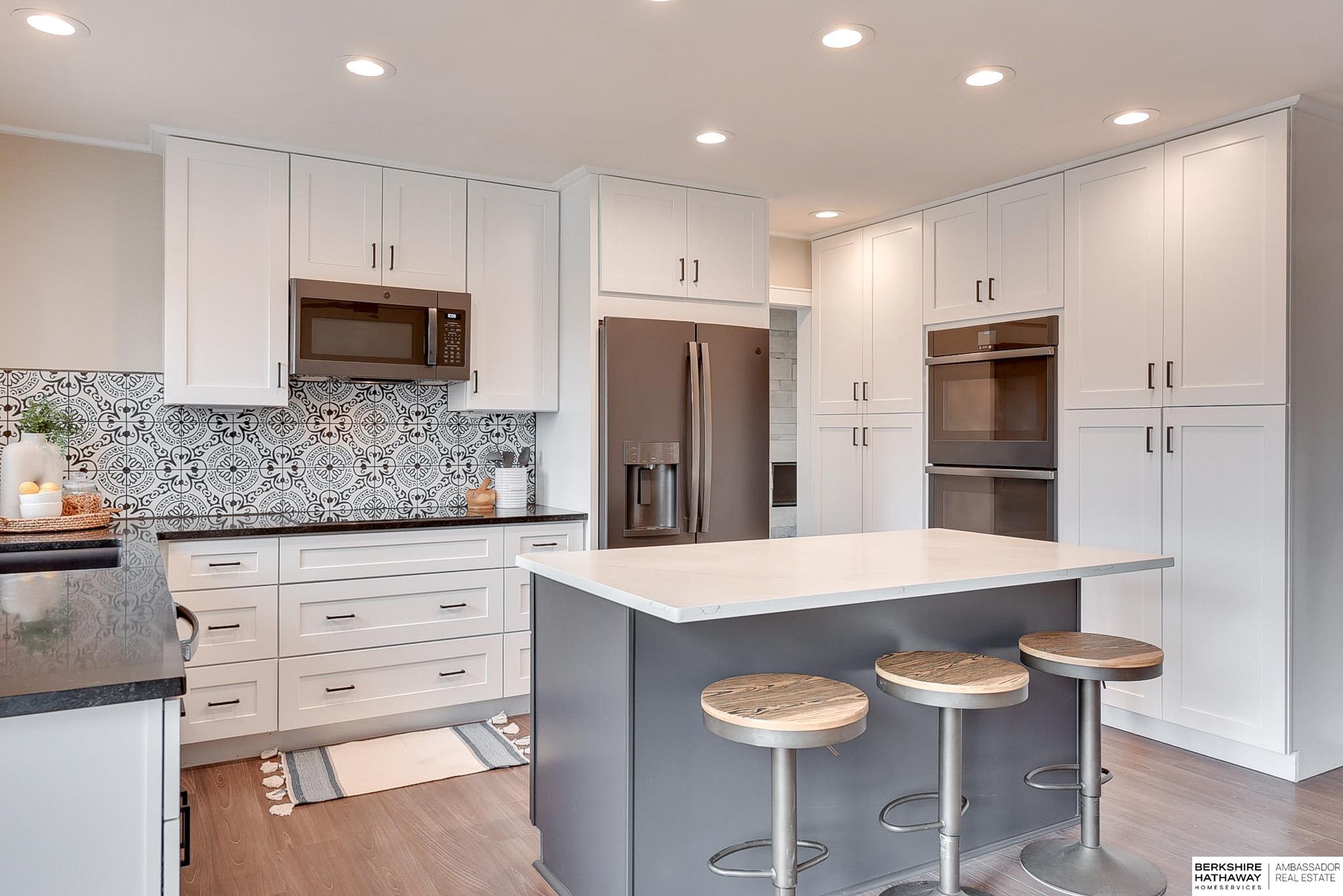 Omaha, Nebraska 68144, United States, 4 Bedrooms Bedrooms, ,4 BathroomsBathrooms,Residential,Active,95864