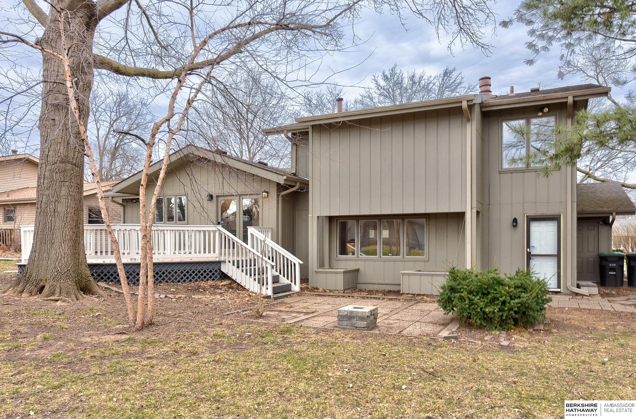 Omaha, Nebraska 68144, United States, 4 Bedrooms Bedrooms, ,4 BathroomsBathrooms,Residential,Active,95864