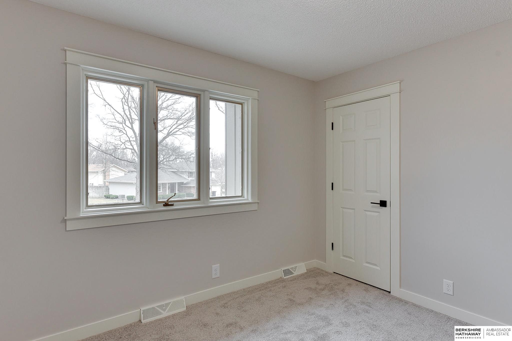 Omaha, Nebraska 68144, United States, 4 Bedrooms Bedrooms, ,4 BathroomsBathrooms,Residential,Active,95864