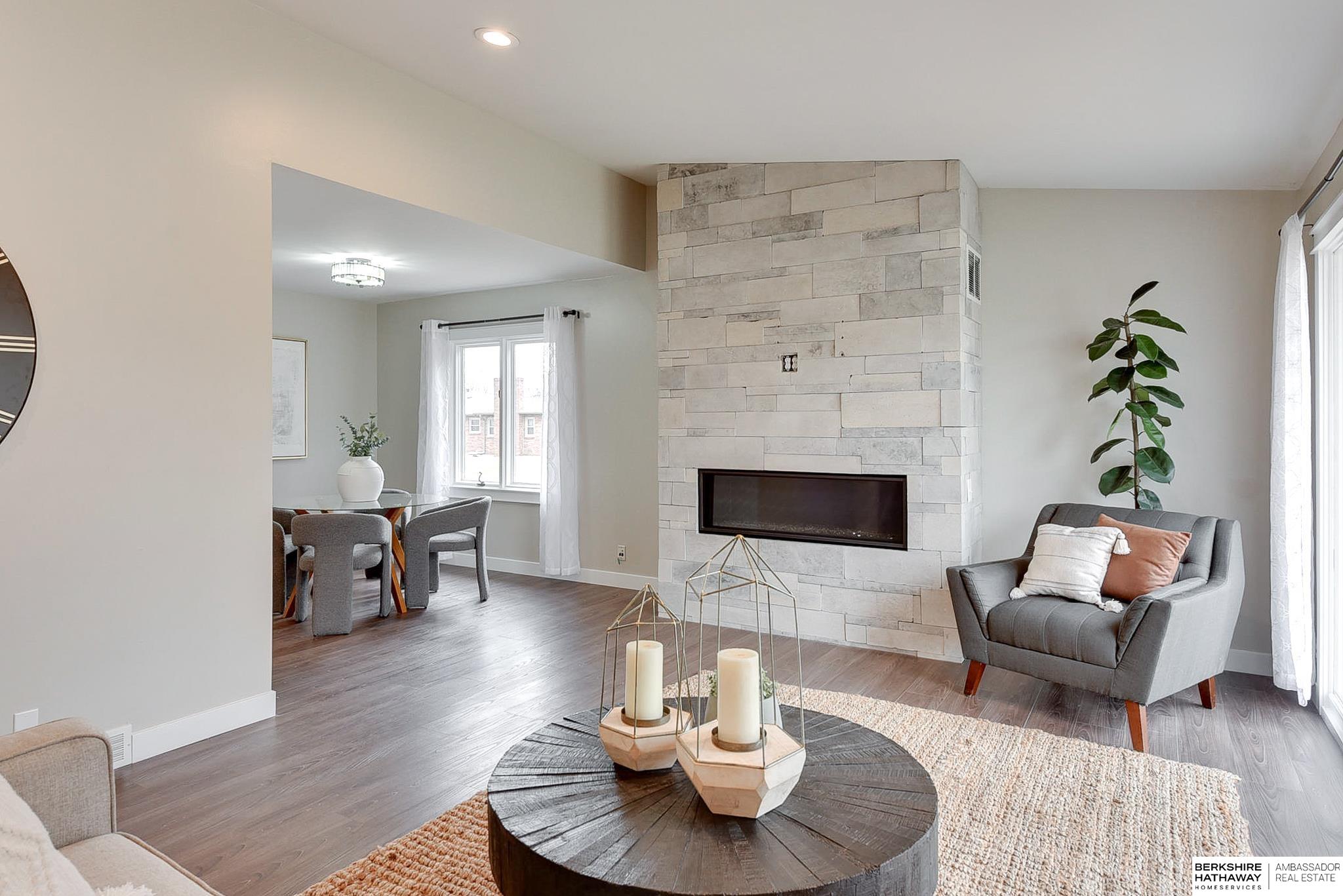 Omaha, Nebraska 68144, United States, 4 Bedrooms Bedrooms, ,4 BathroomsBathrooms,Residential,Active,95864